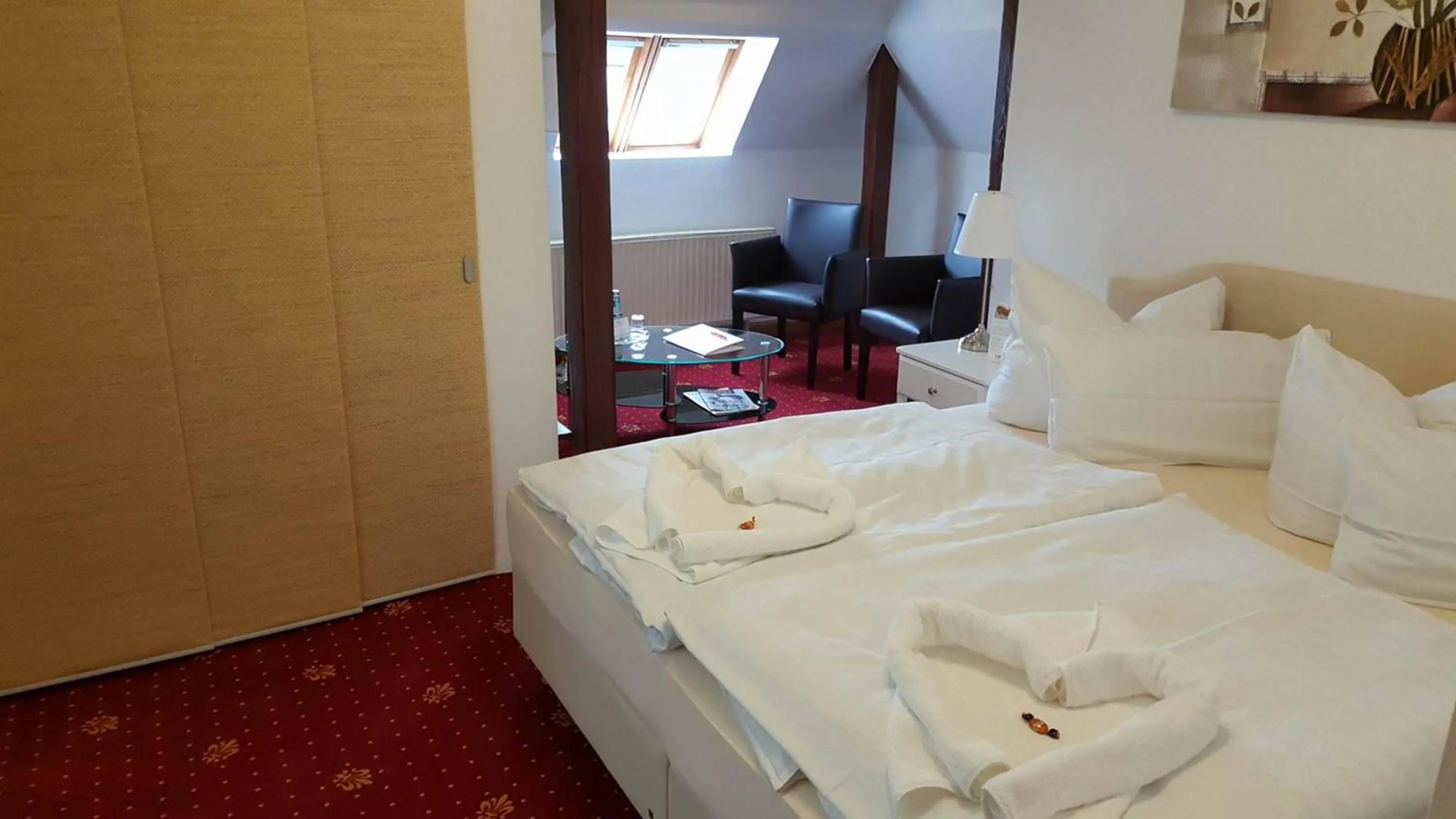 Bed in Hotel Alt-Connewitz