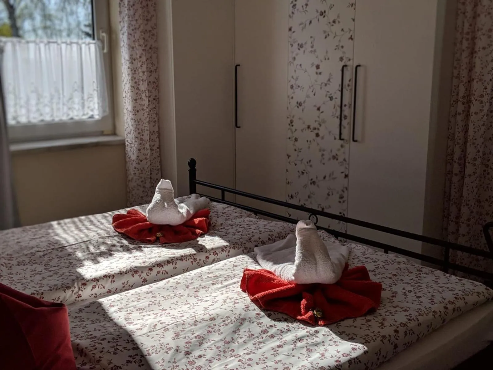 Bed in Landhotel Pathes Hof