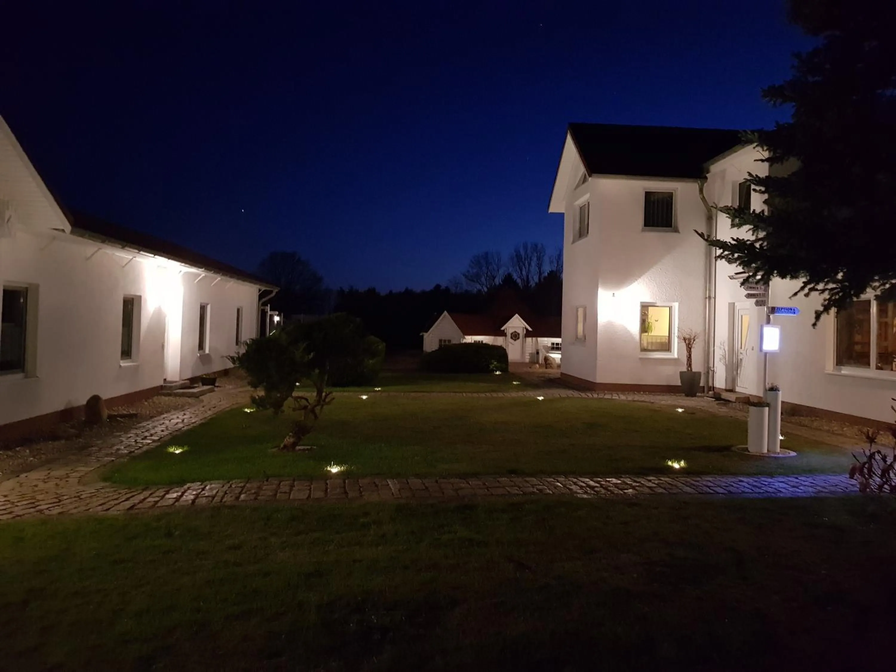 Garden view in Landhotel Pathes Hof