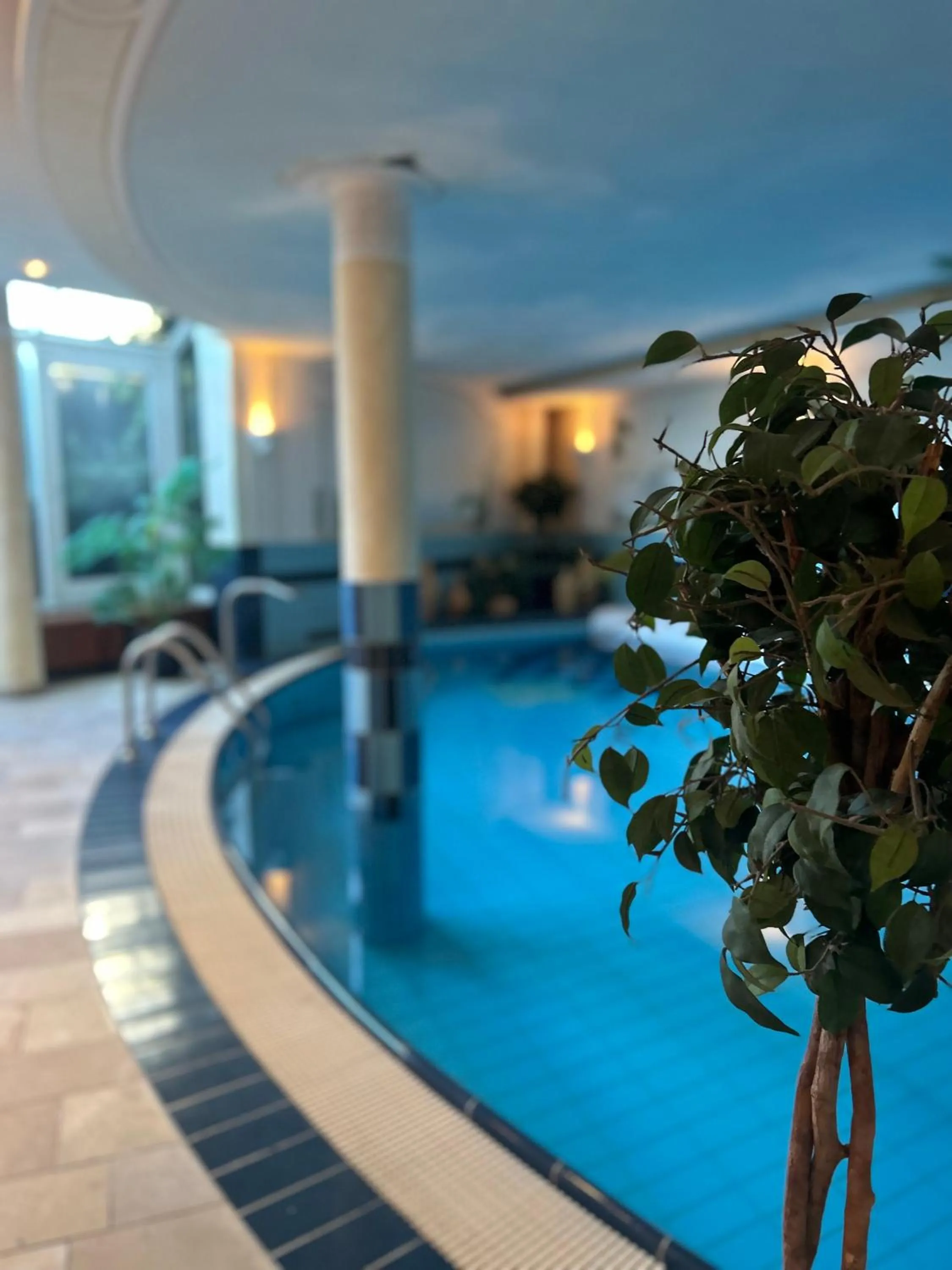 Swimming pool in Hotel Seehof Leipzig