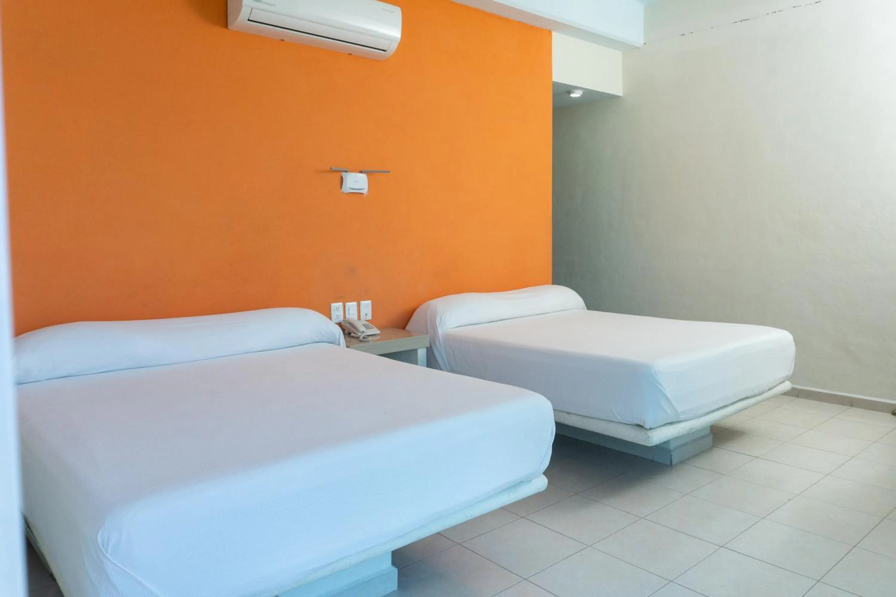 Bedroom, Bed in Fabuloso Hotel Las Vegas