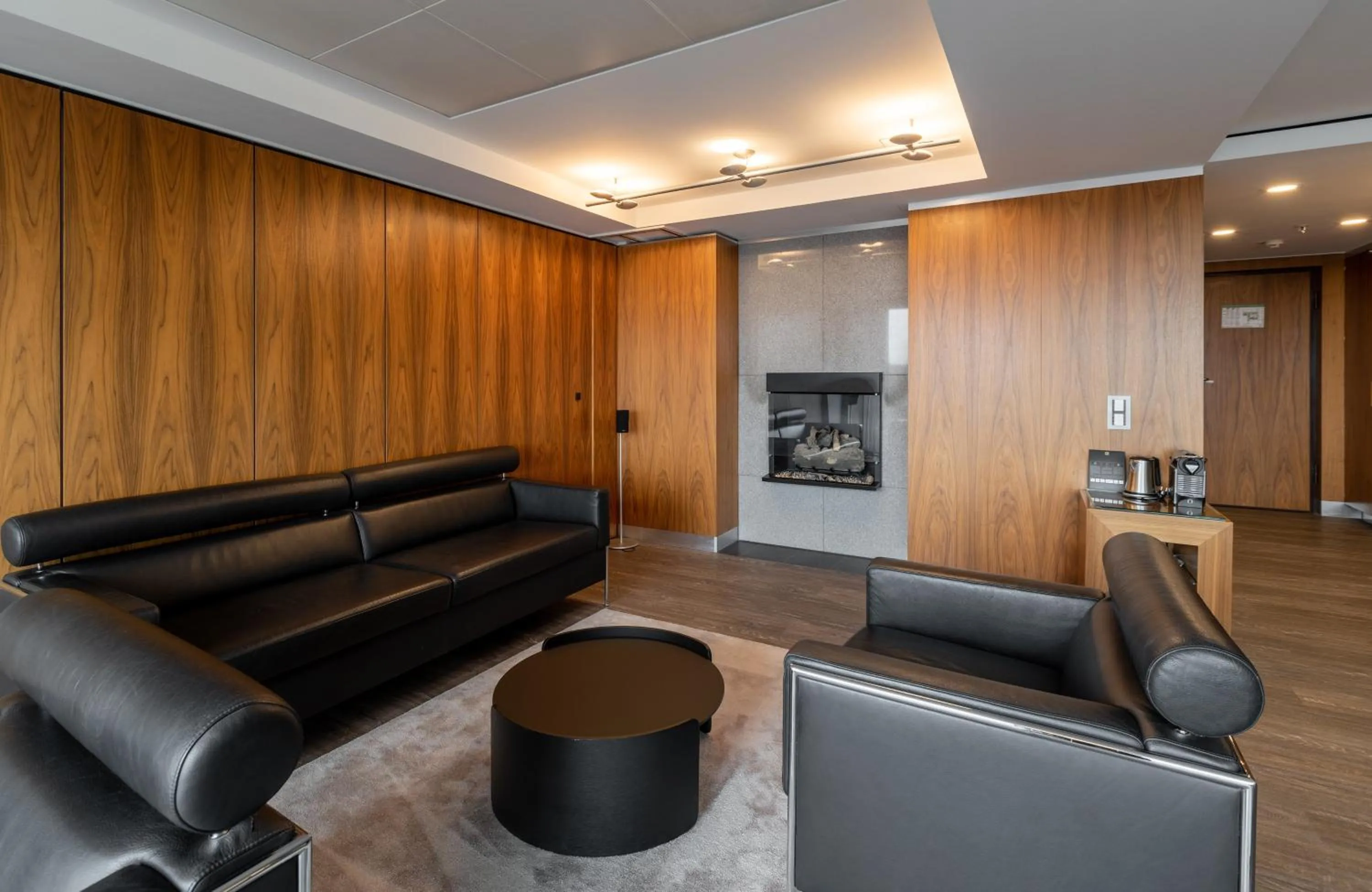 Photo of the whole room in NYX Hotel Erfurt by Leonardo Hotels