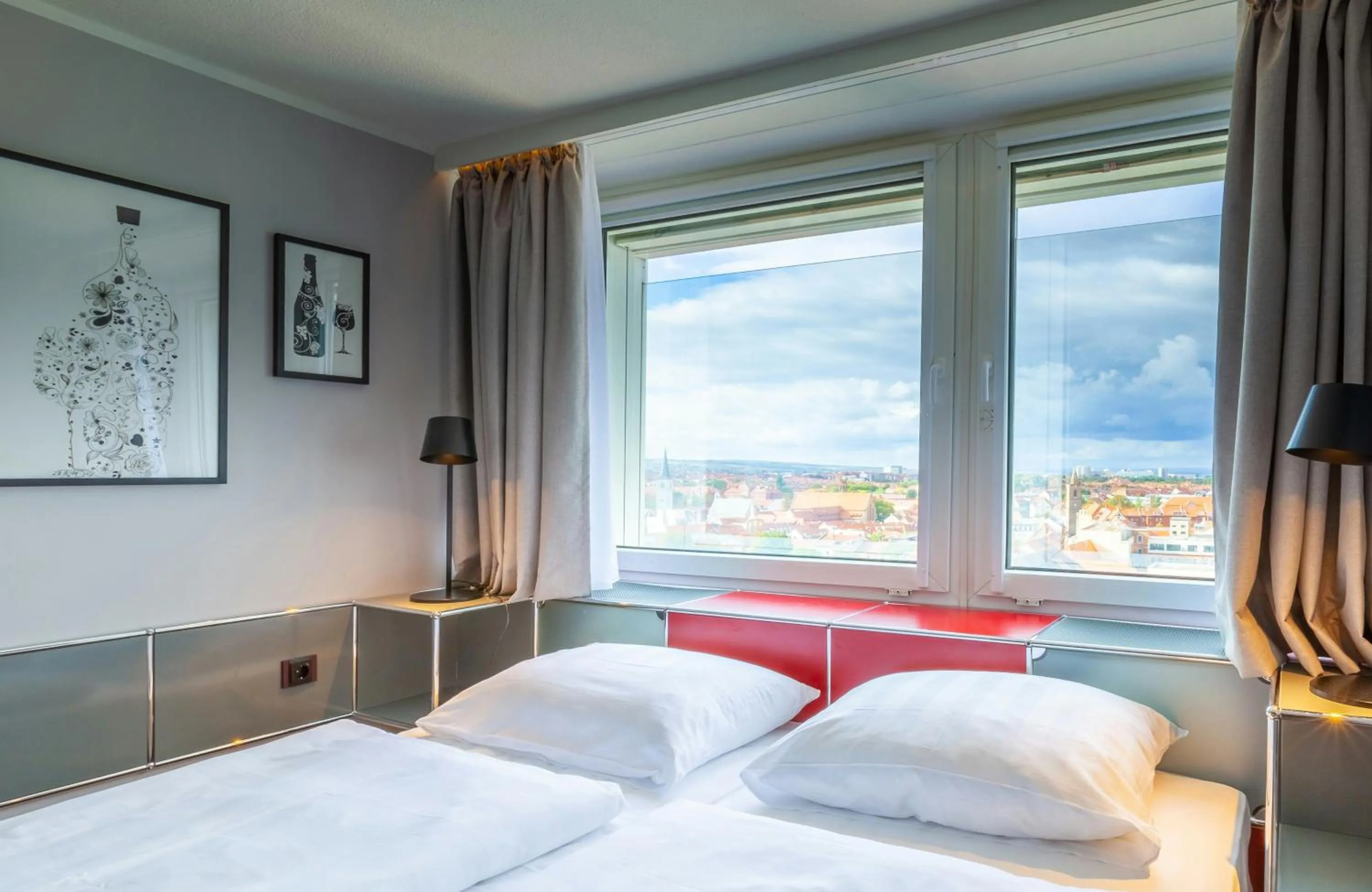 Photo of the whole room, Bed in NYX Hotel Erfurt by Leonardo Hotels