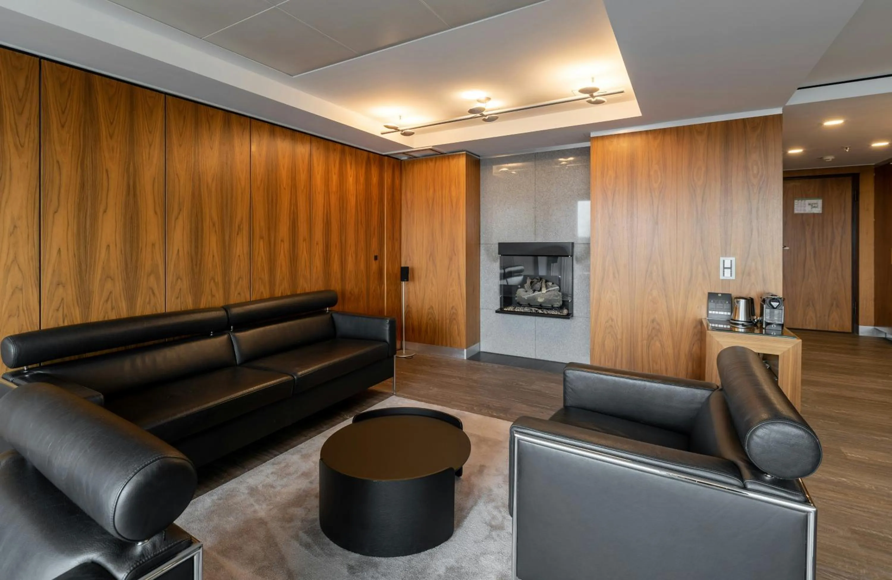 Photo of the whole room in NYX Hotel Erfurt by Leonardo Hotels