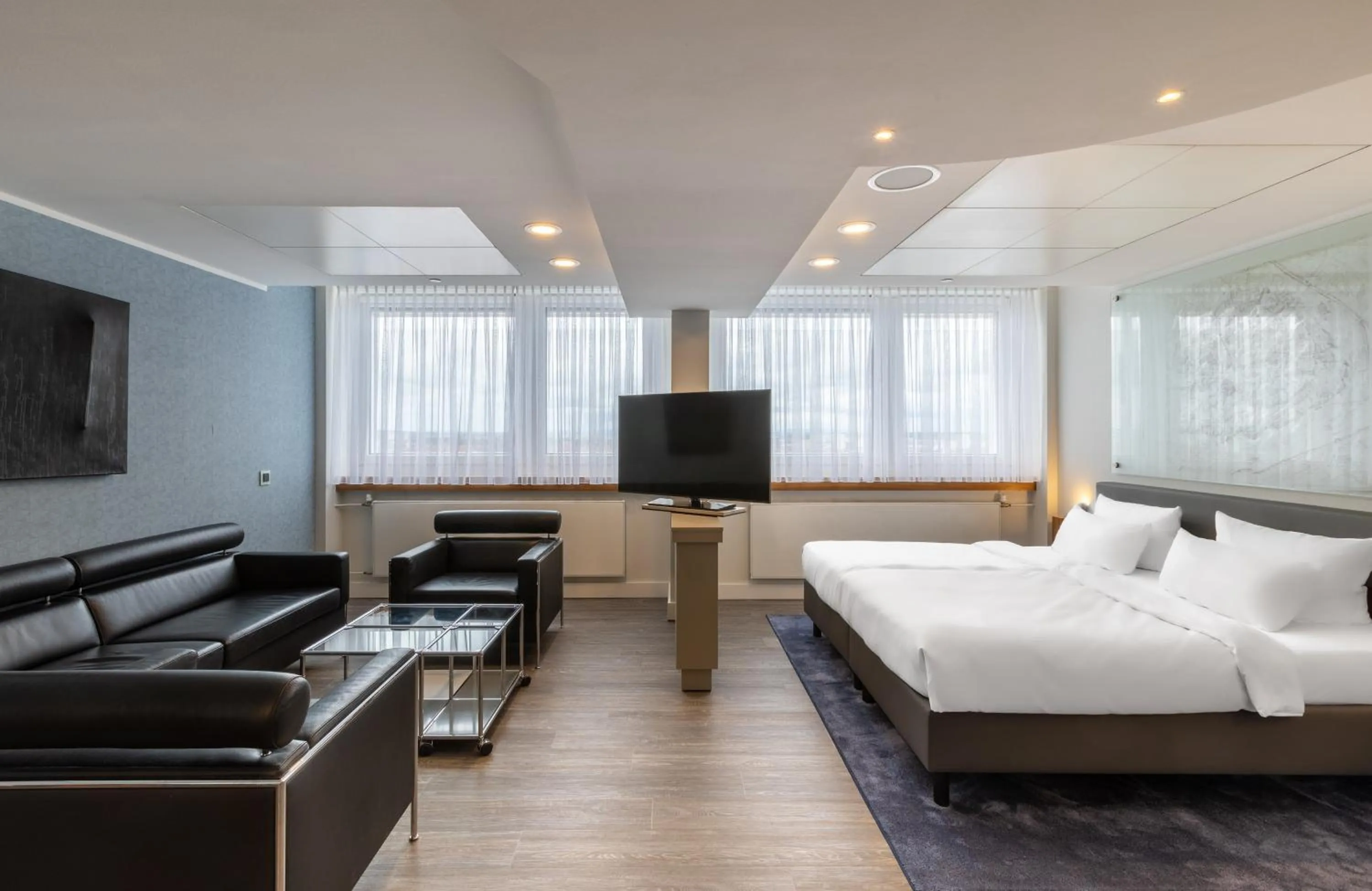 Photo of the whole room in NYX Hotel Erfurt by Leonardo Hotels