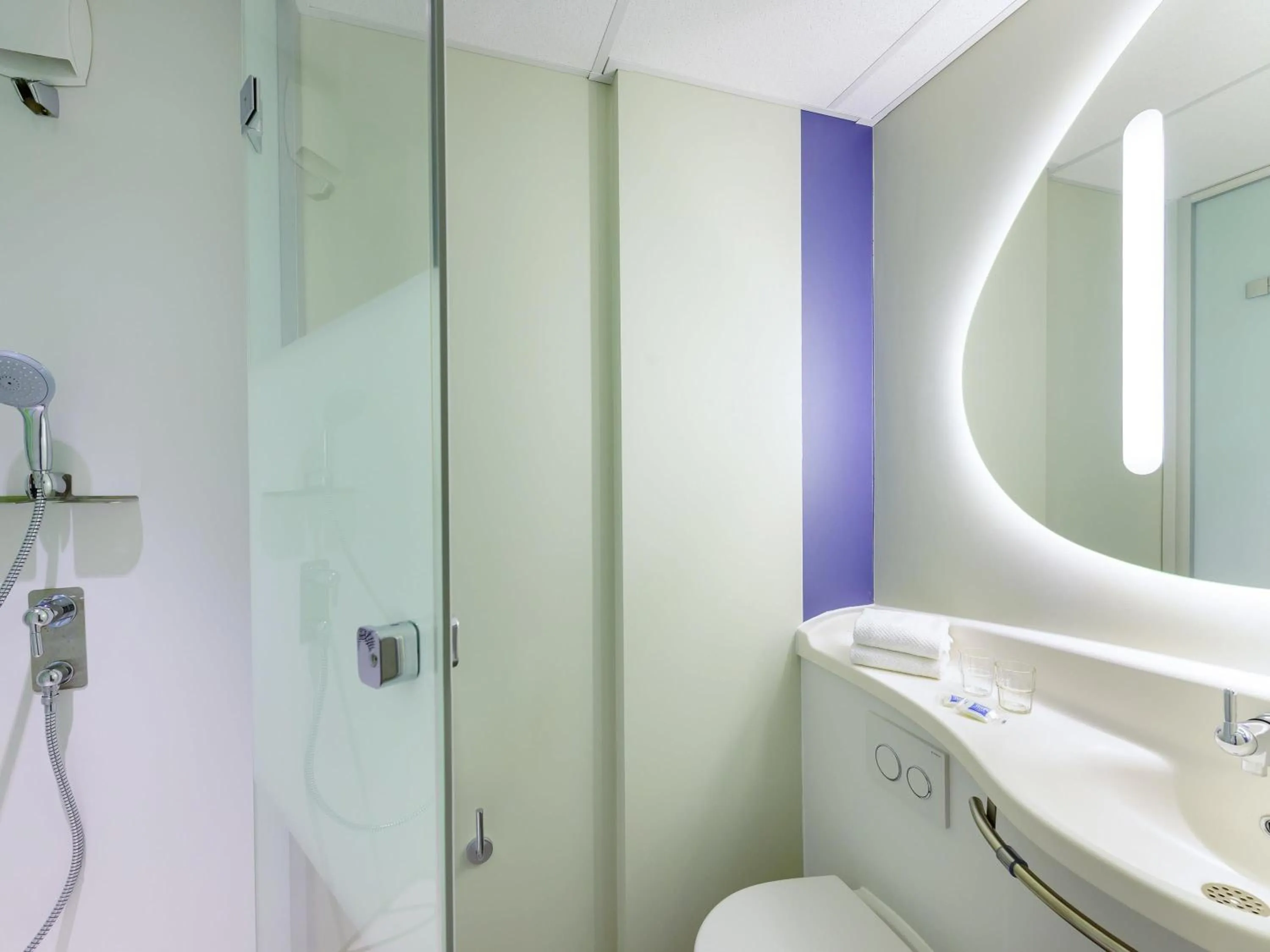 Bedroom in ibis budget Krefeld Messe-Düsseldorf