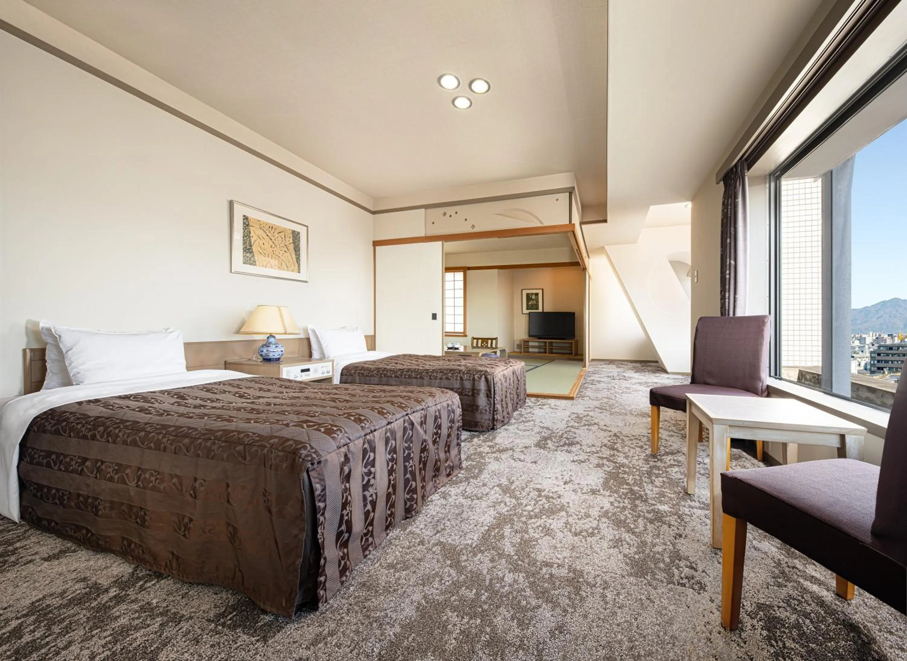 Photo of the whole room, Bed in The Gran Resort Elegante Kyoto