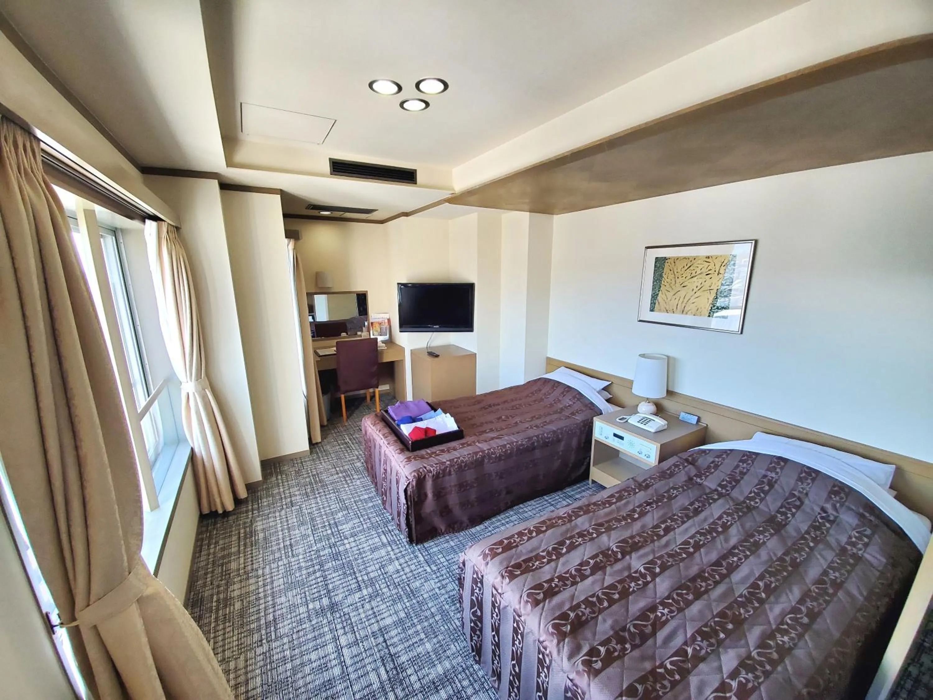 Photo of the whole room, Bed in The Gran Resort Elegante Kyoto