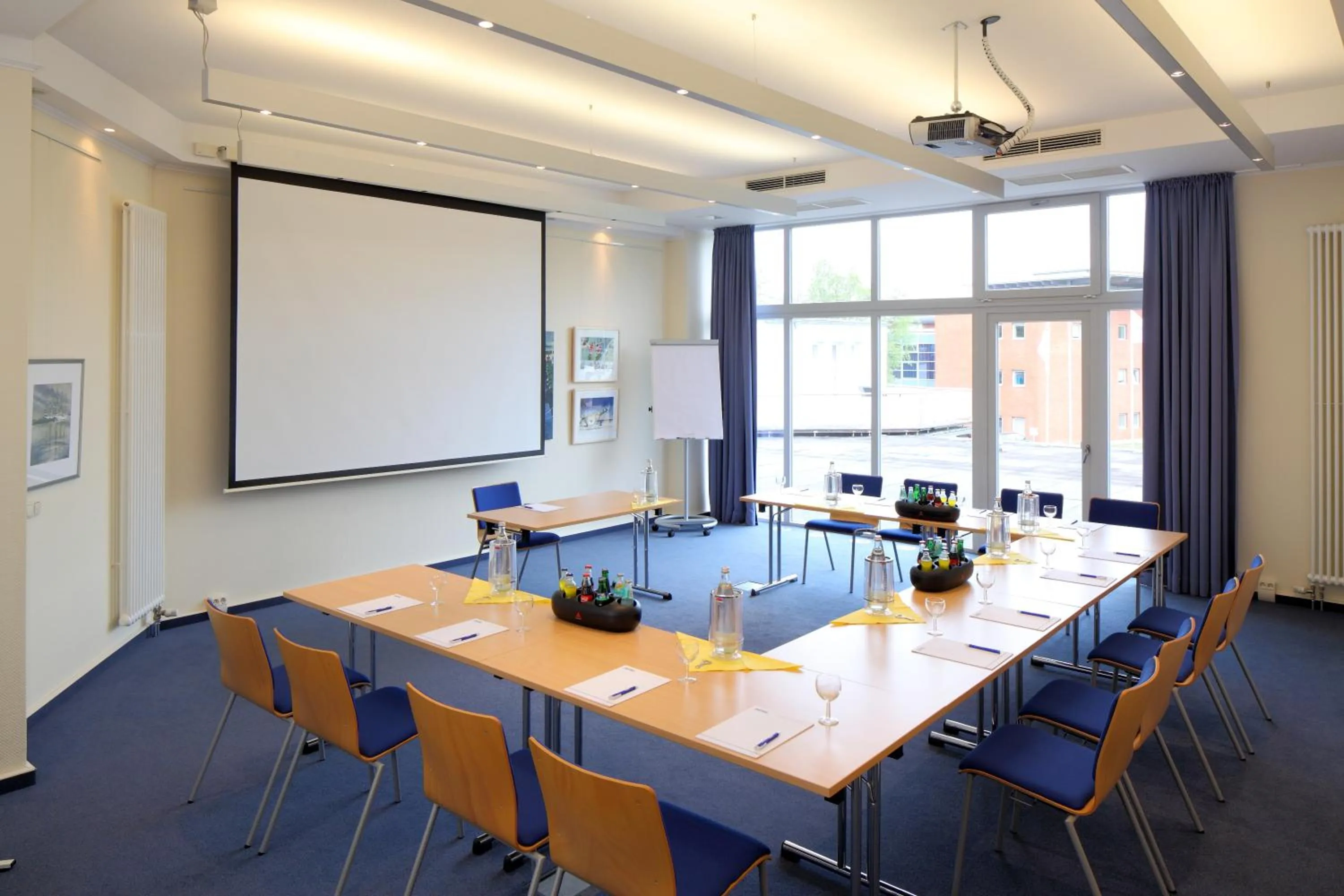 Business facilities in Hotel Am Segelhafen