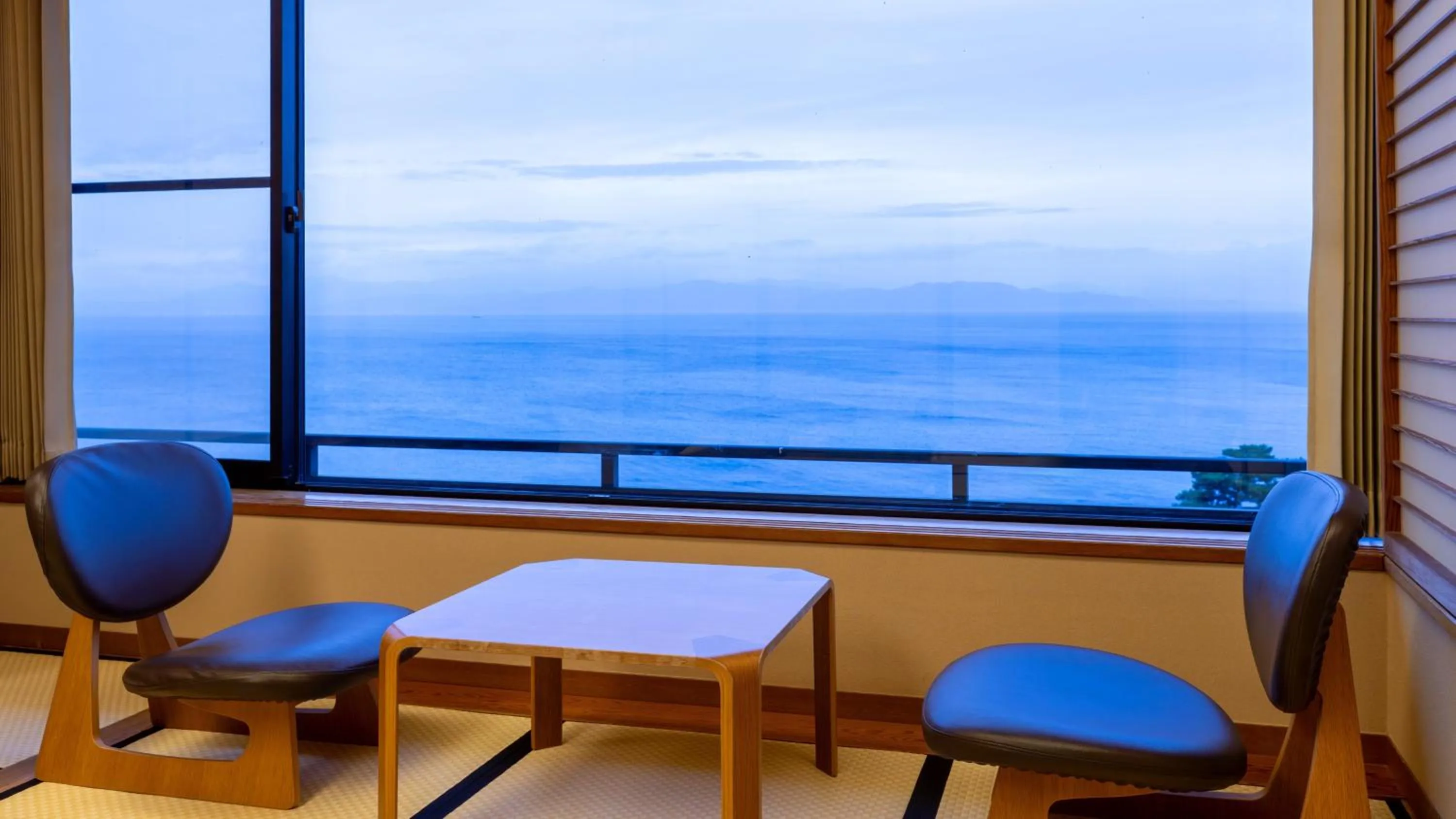 Photo of the whole room in Nishiizu Koyoi