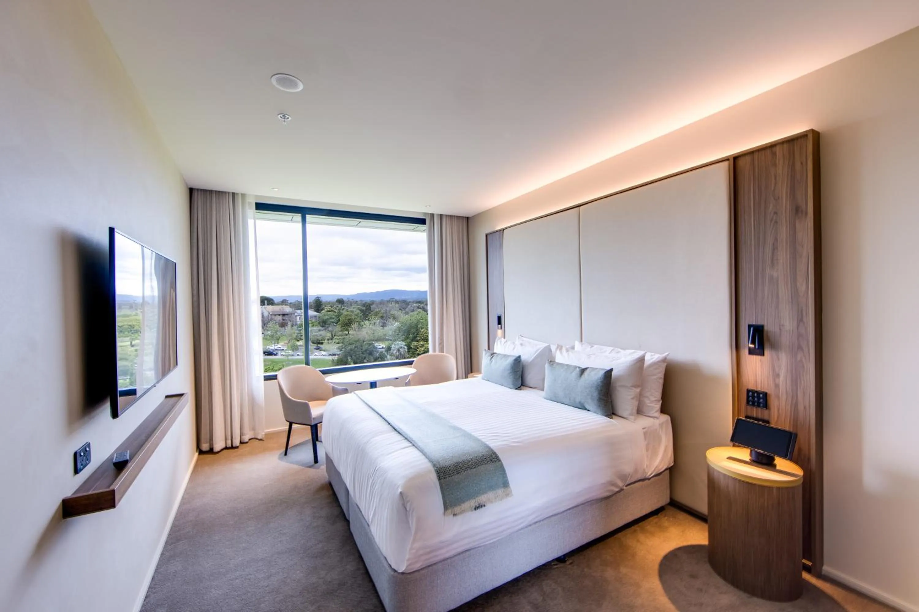 Photo of the whole room, Bed in Oval Hotel at Adelaide Oval