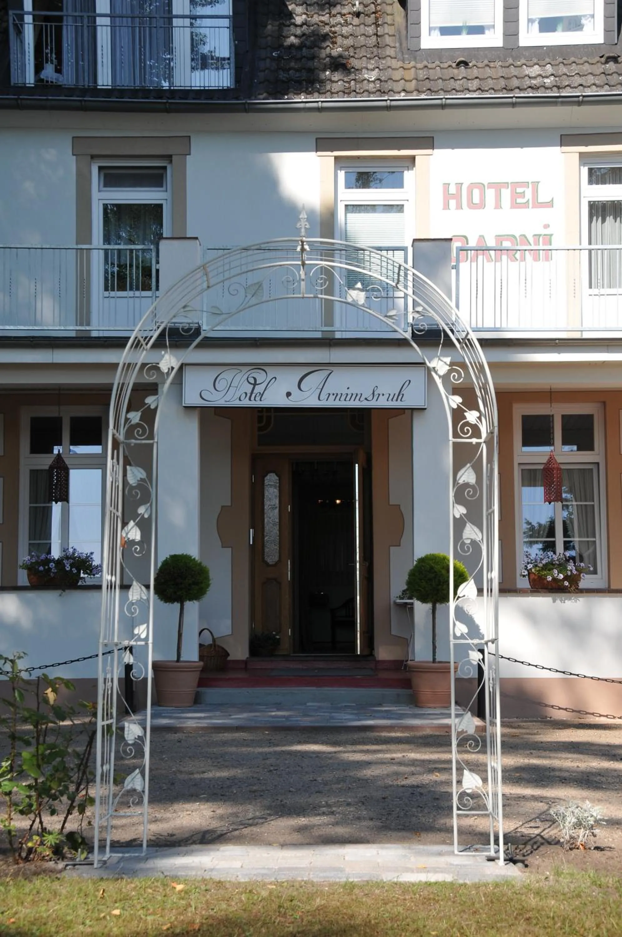 Facade/entrance in Arnimsruh Hotel garni