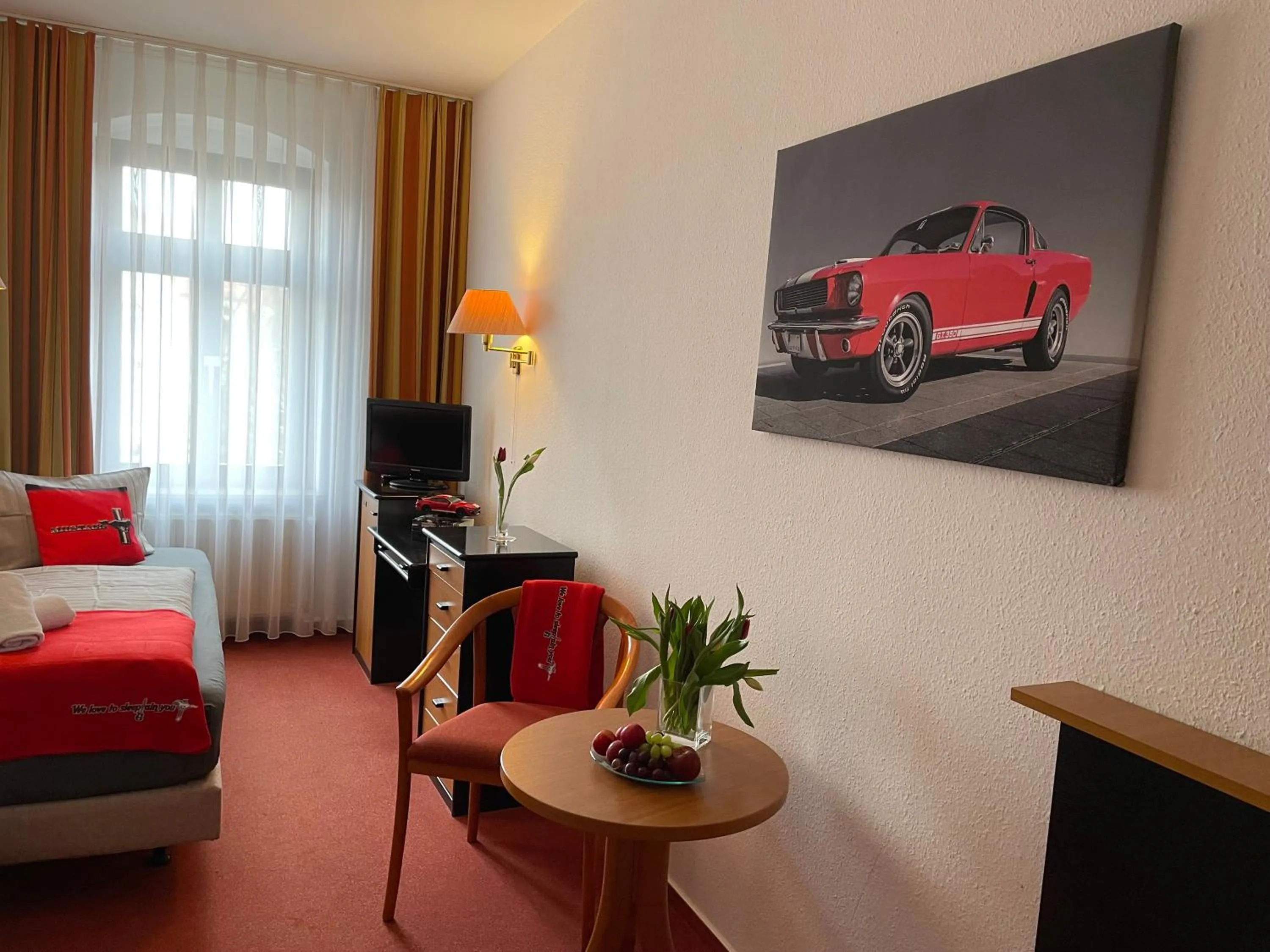 Bedroom in MUSTANG INN am Großen Garten