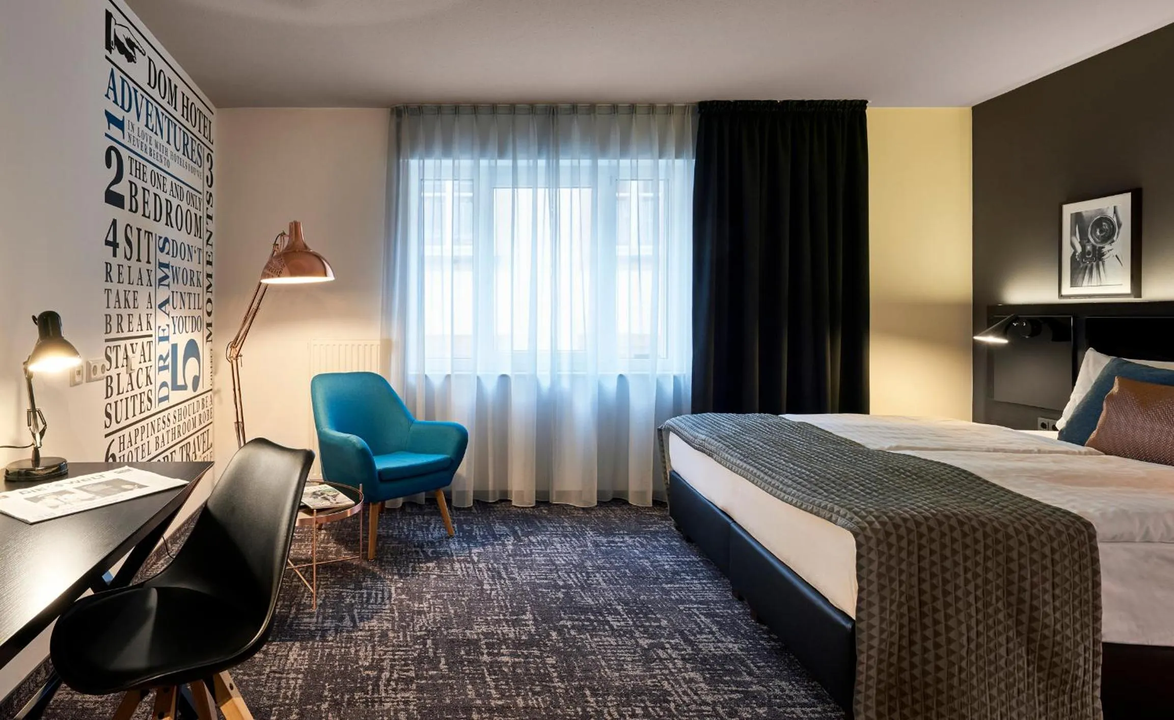 Photo of the whole room, Bed in Dom Hotel