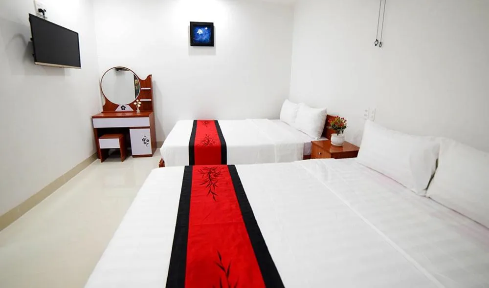 Bed in Asean Garden Homestay Hue