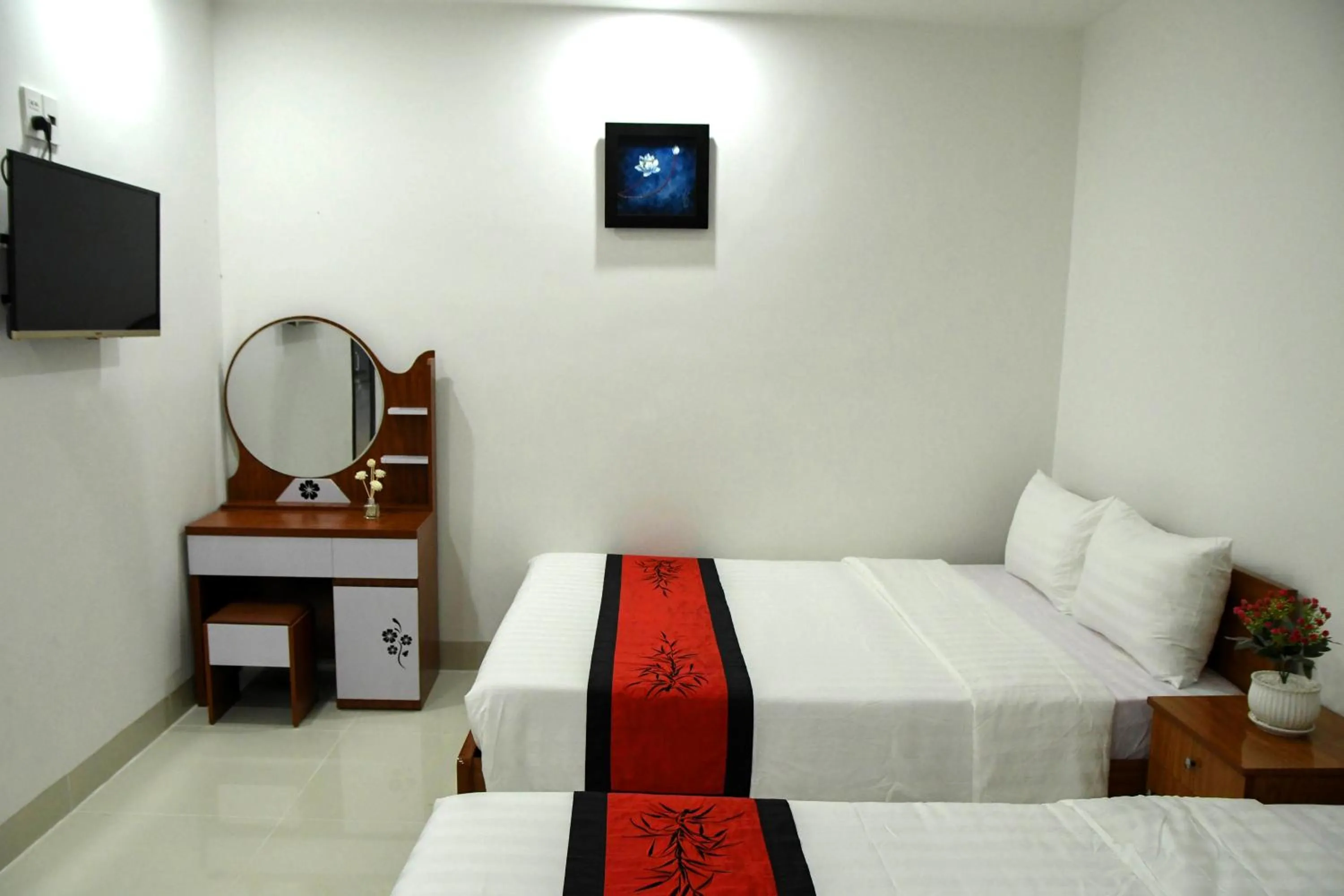 Bed in Asean Garden Homestay Hue