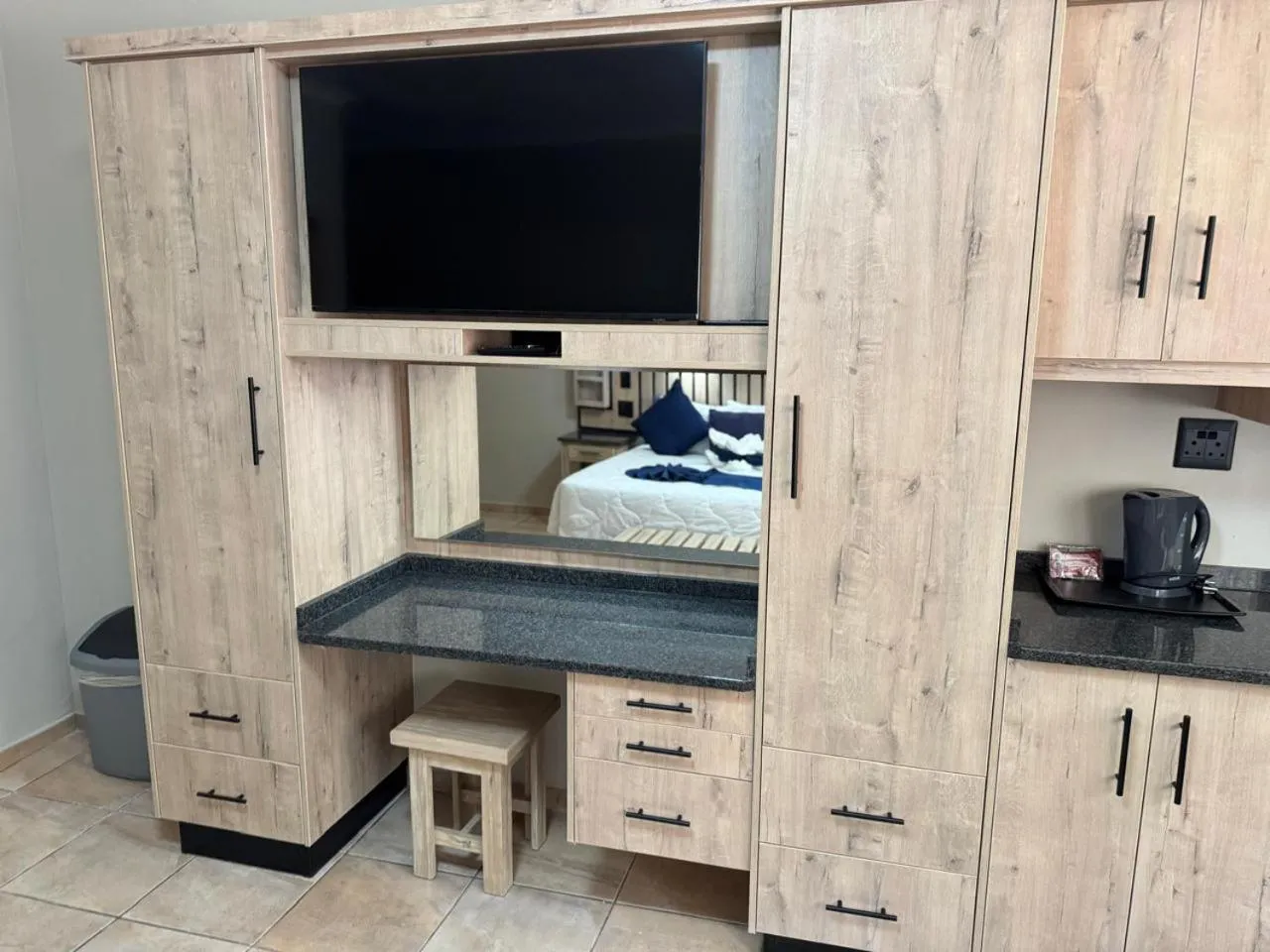 TV and multimedia in ATKV Klein-Kariba