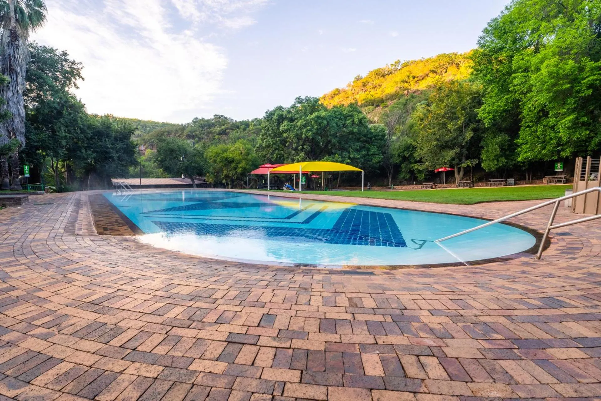 Swimming pool in ATKV Klein-Kariba