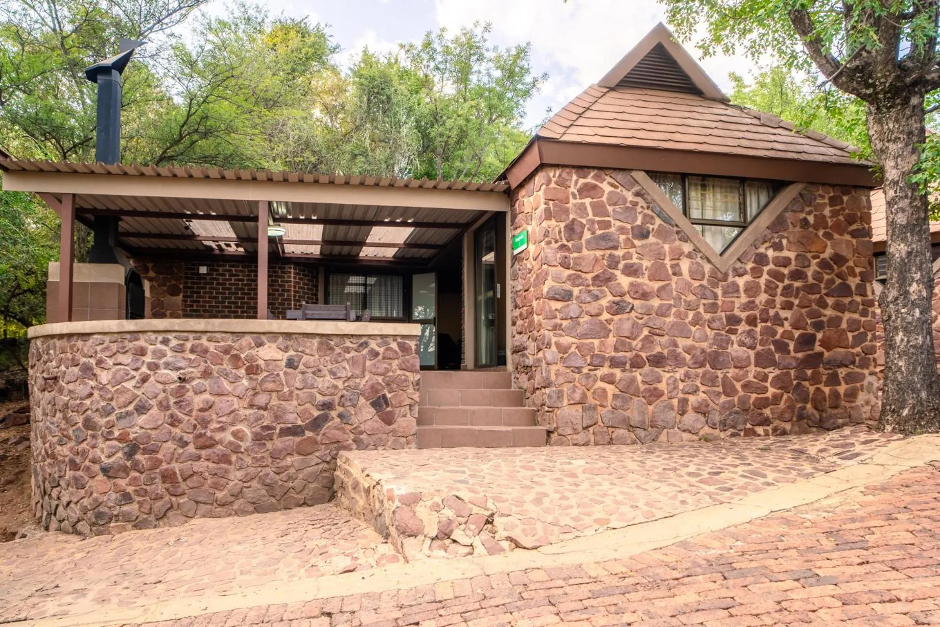 Property building in ATKV Klein-Kariba