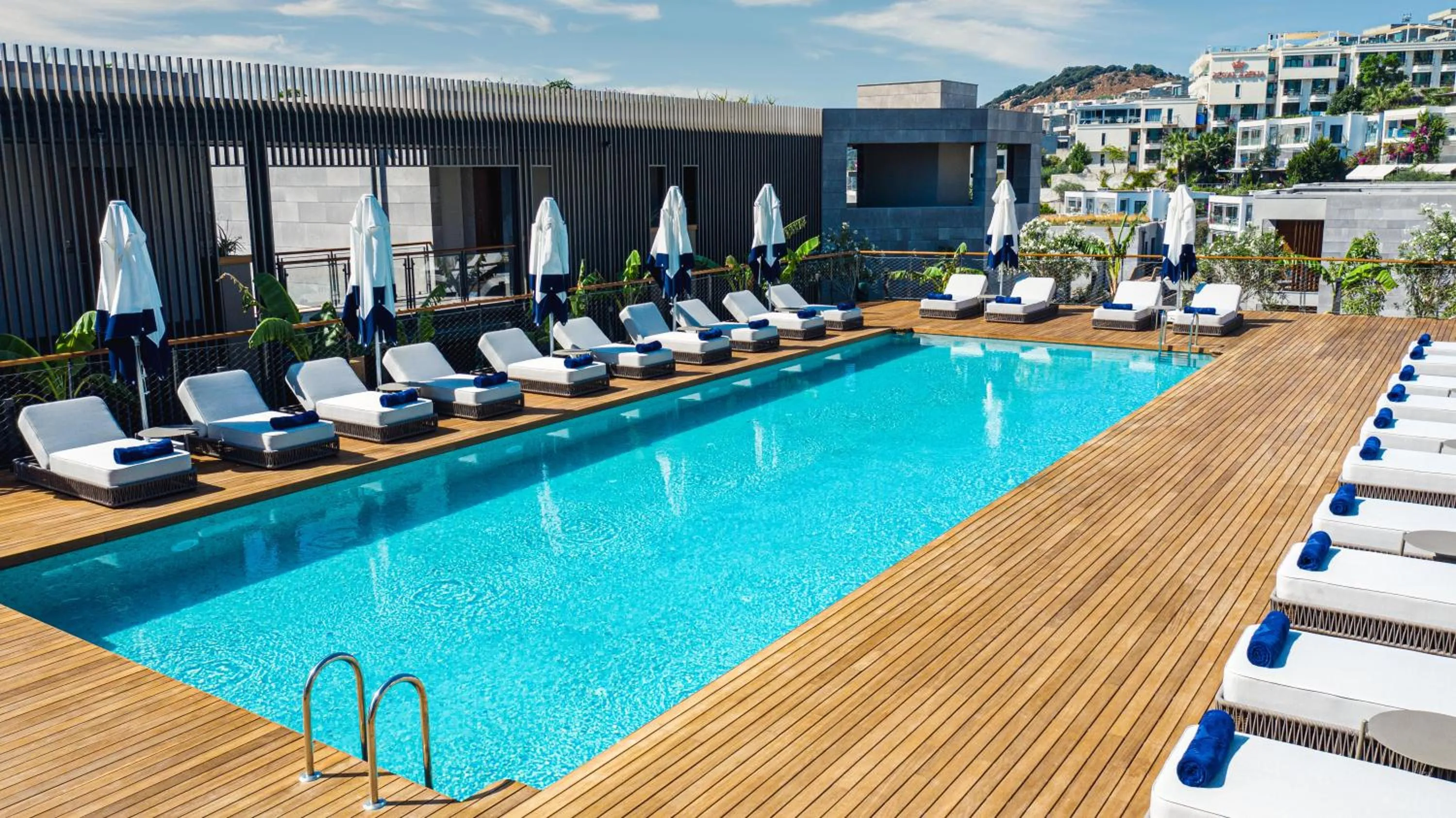 Swimming pool in Kaya Palazzo Resort & Residences Le Chic Bodrum