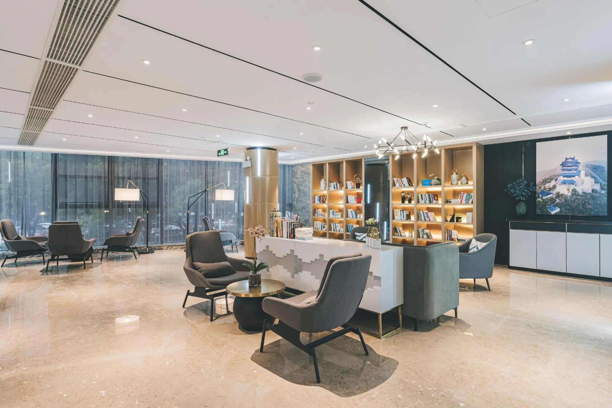 Atour Hotel Huzhou Dongwu