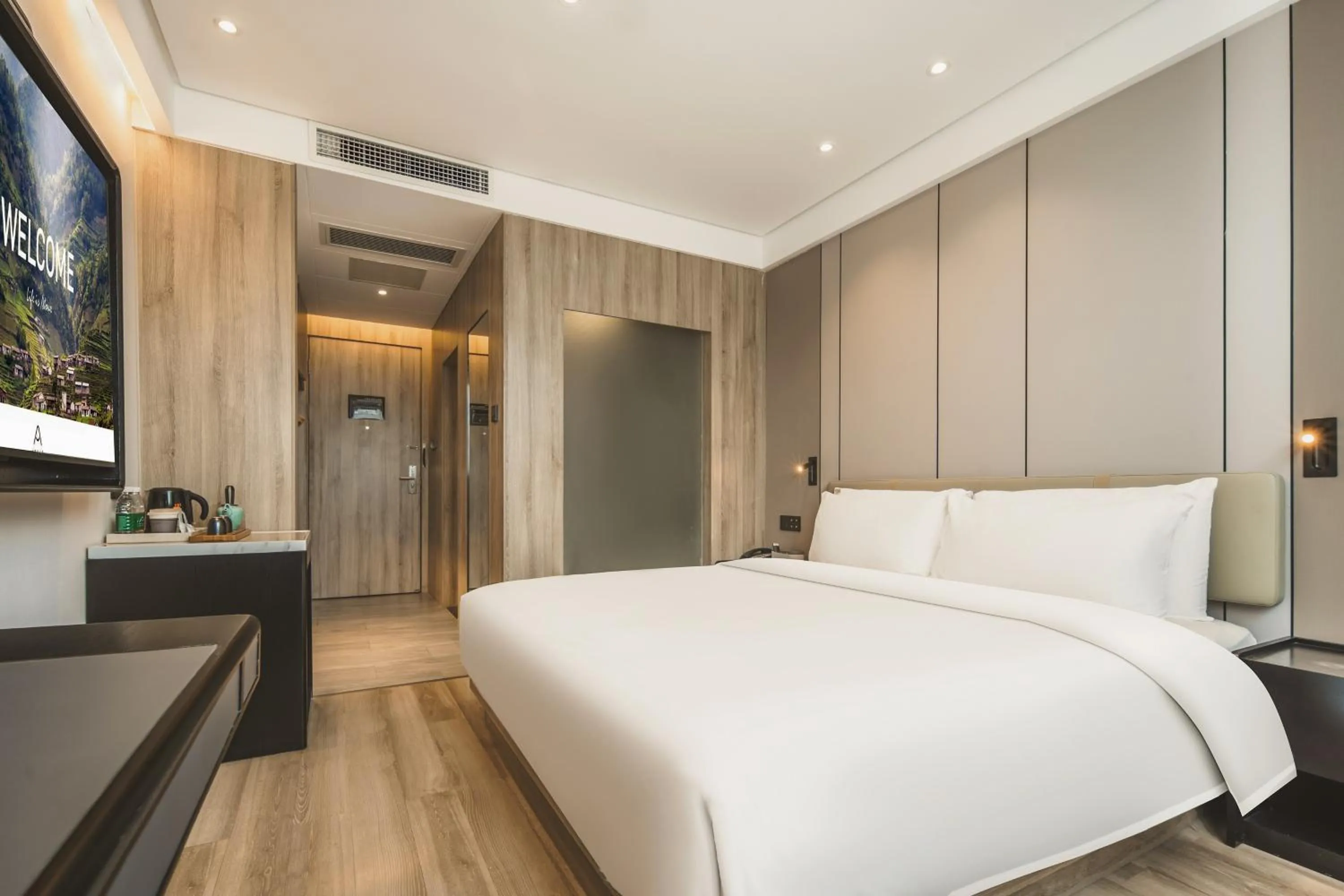 Bed in Atour Hotel -Du Fu Thatched Cottage