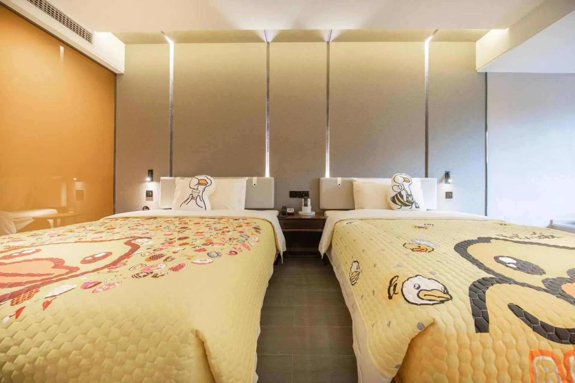 Bed in Atour Hotel Chengdu Wenshufang