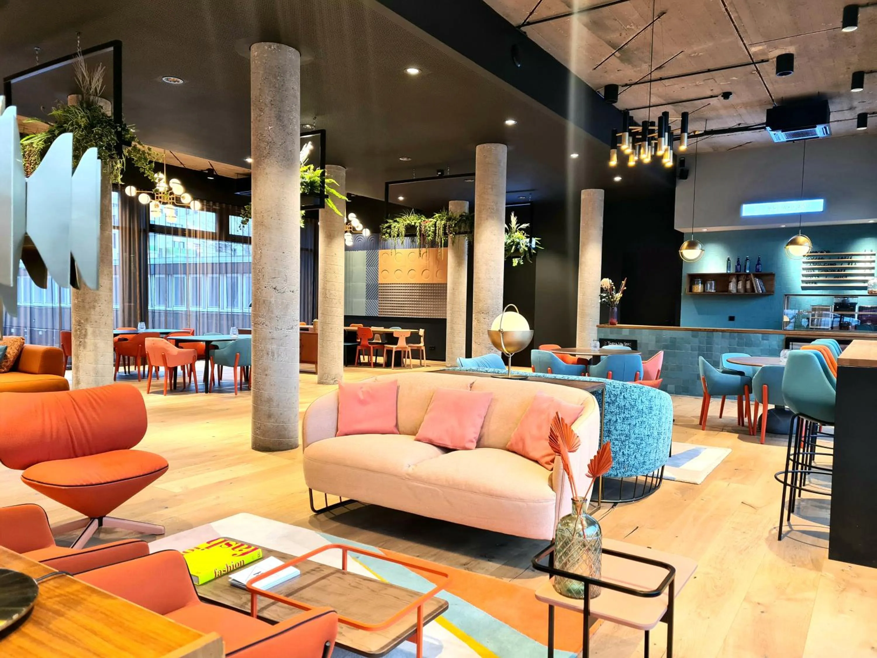 Lobby or reception in KONCEPT HOTEL International