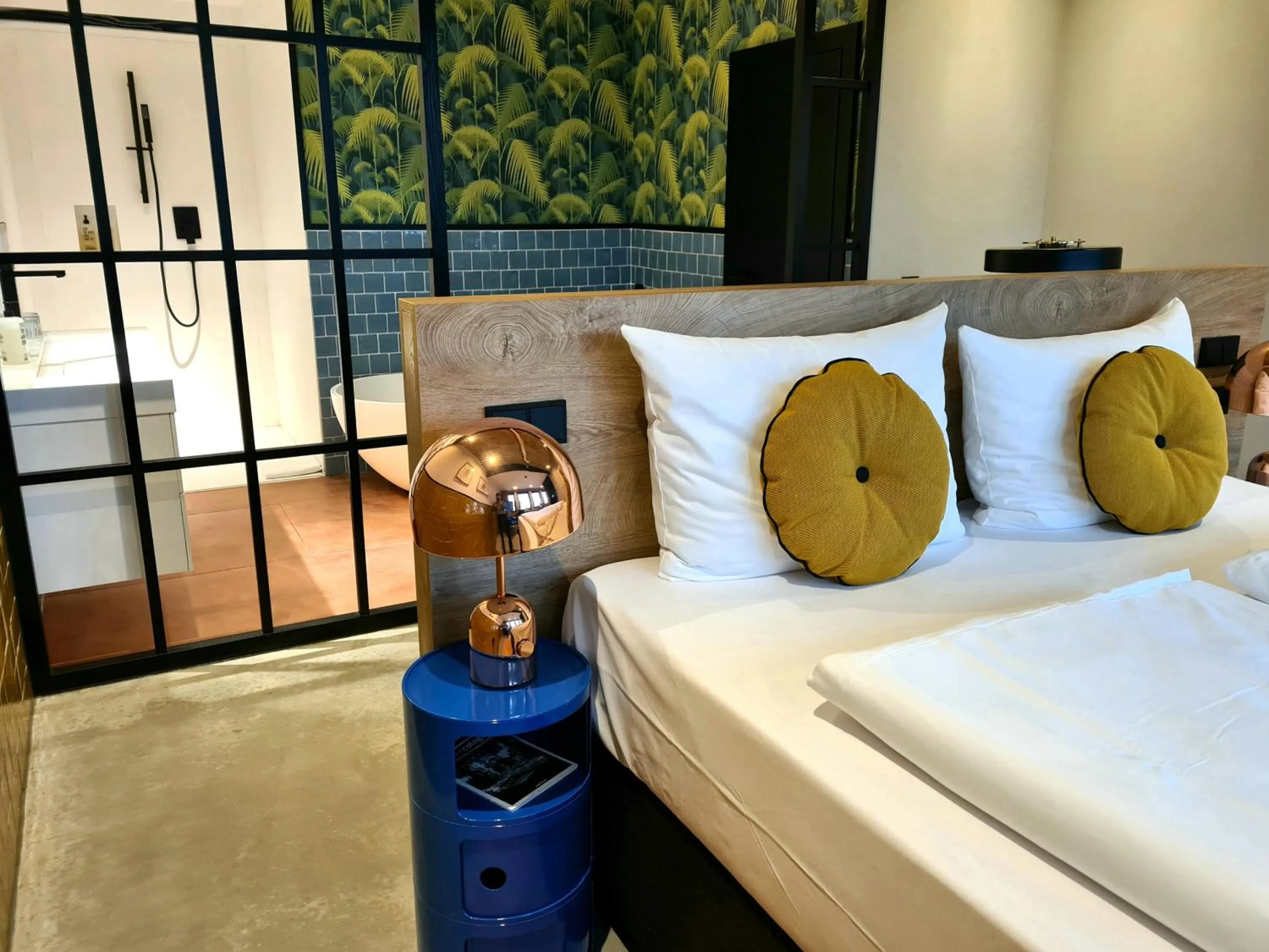 Bed in KONCEPT HOTEL International