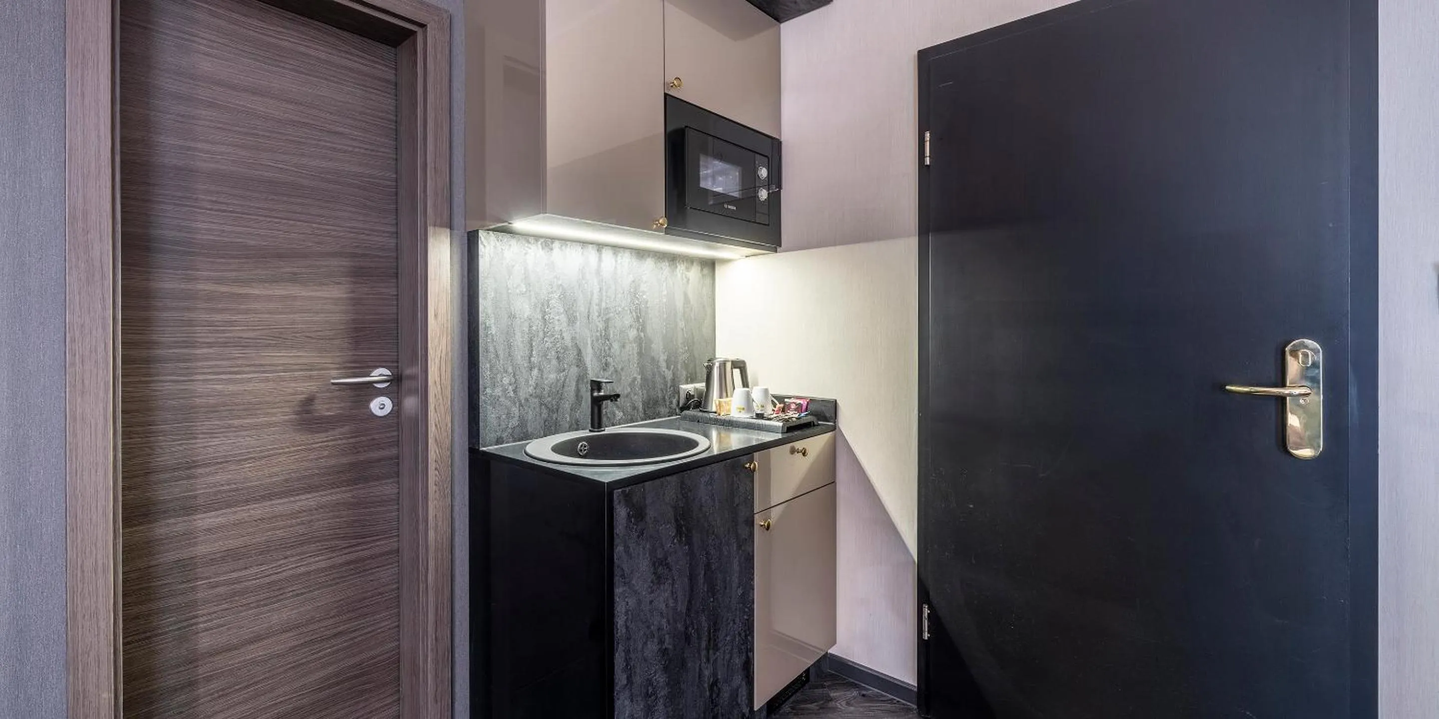 kitchen in Best Western Hotel Schmoeker-Hof