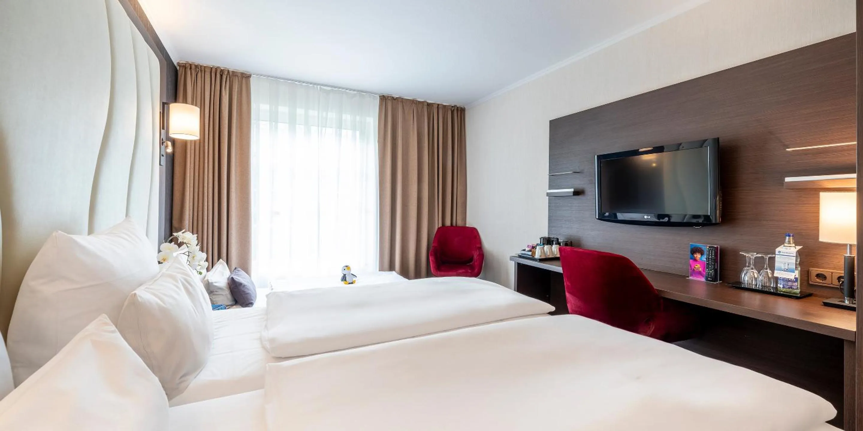 TV and multimedia, Bed in Best Western Hotel Schmoeker-Hof