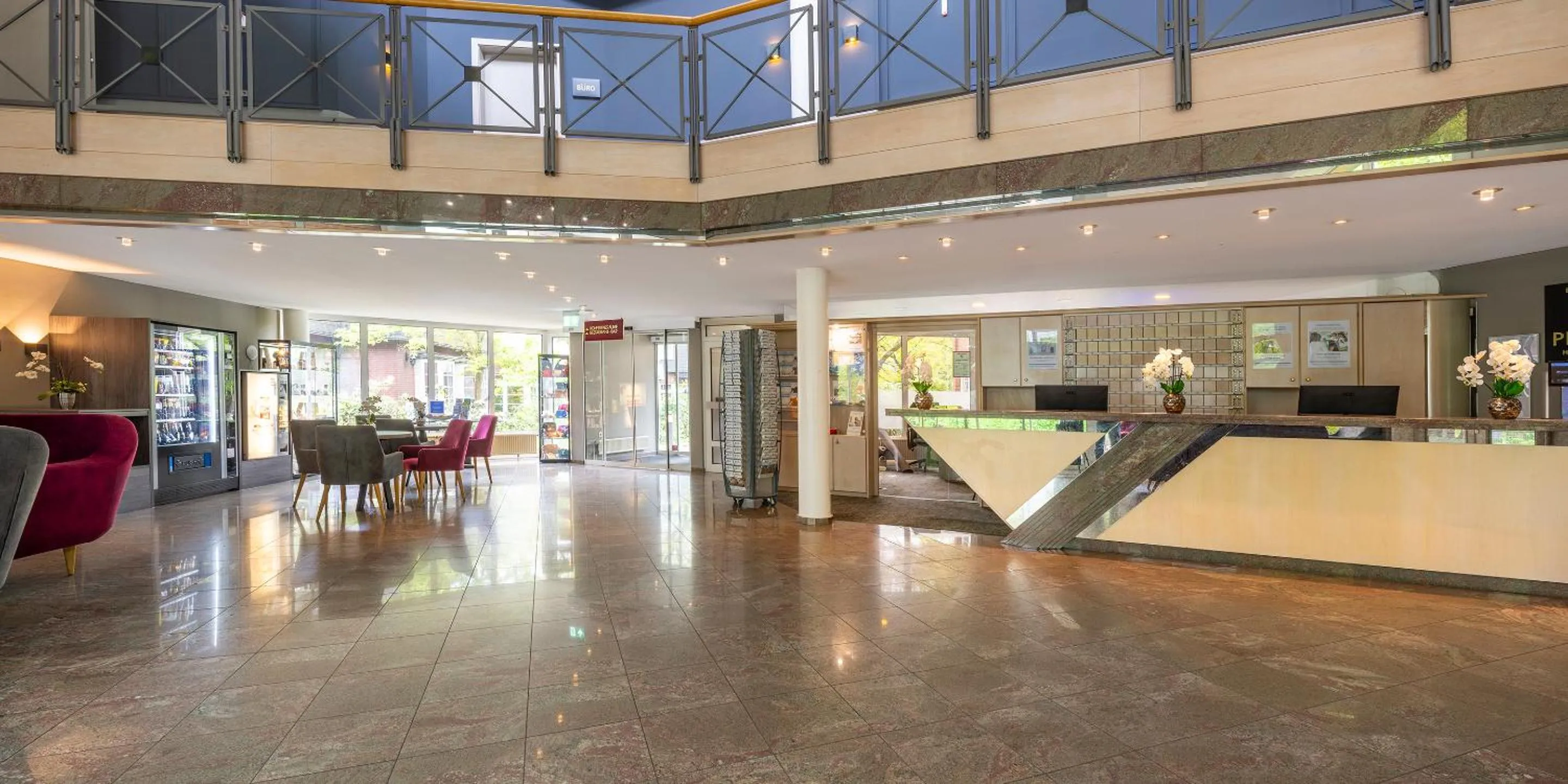 Lobby or reception in Best Western Hotel Schmoeker-Hof