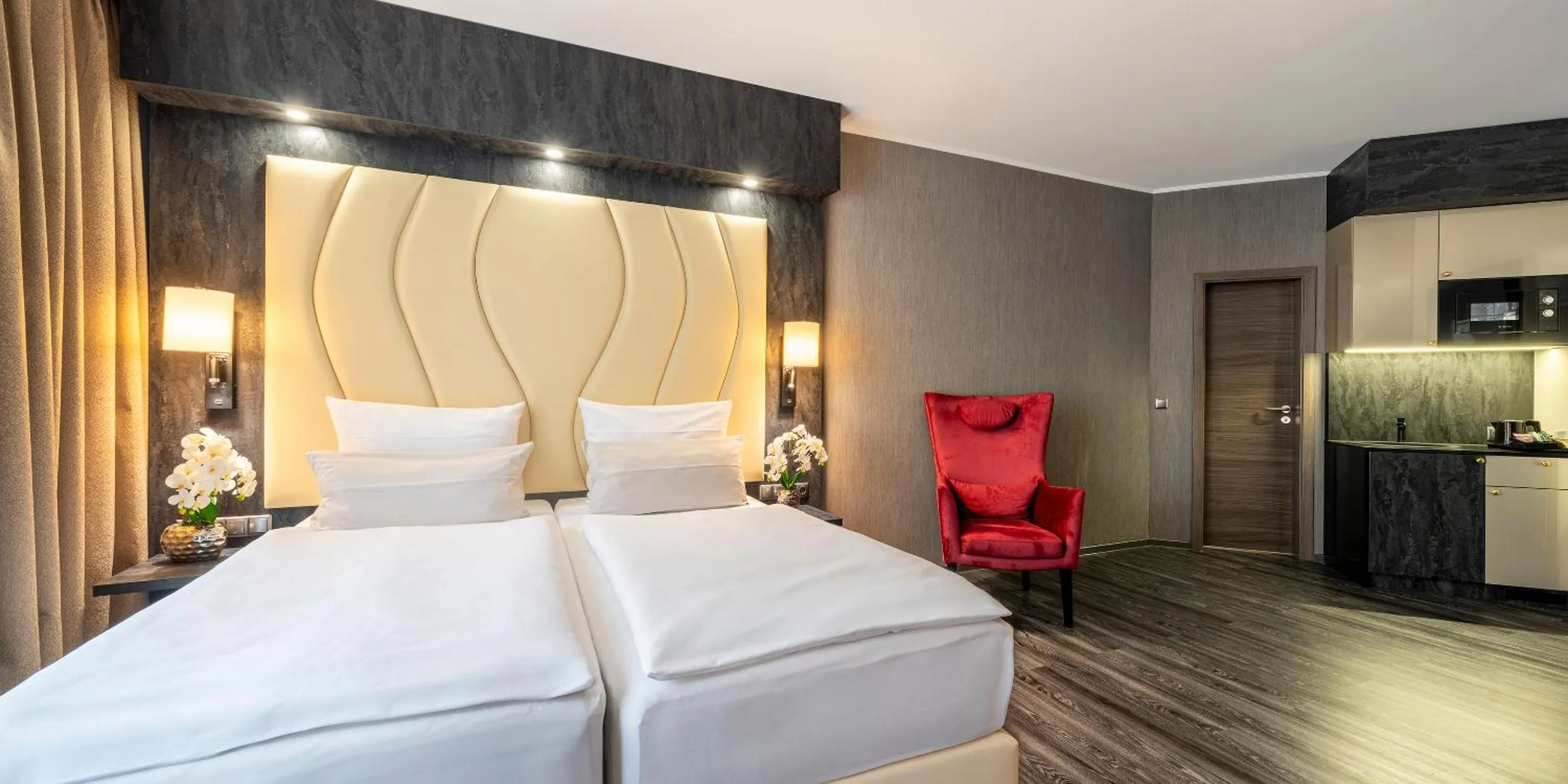 Bed in Best Western Hotel Schmoeker-Hof