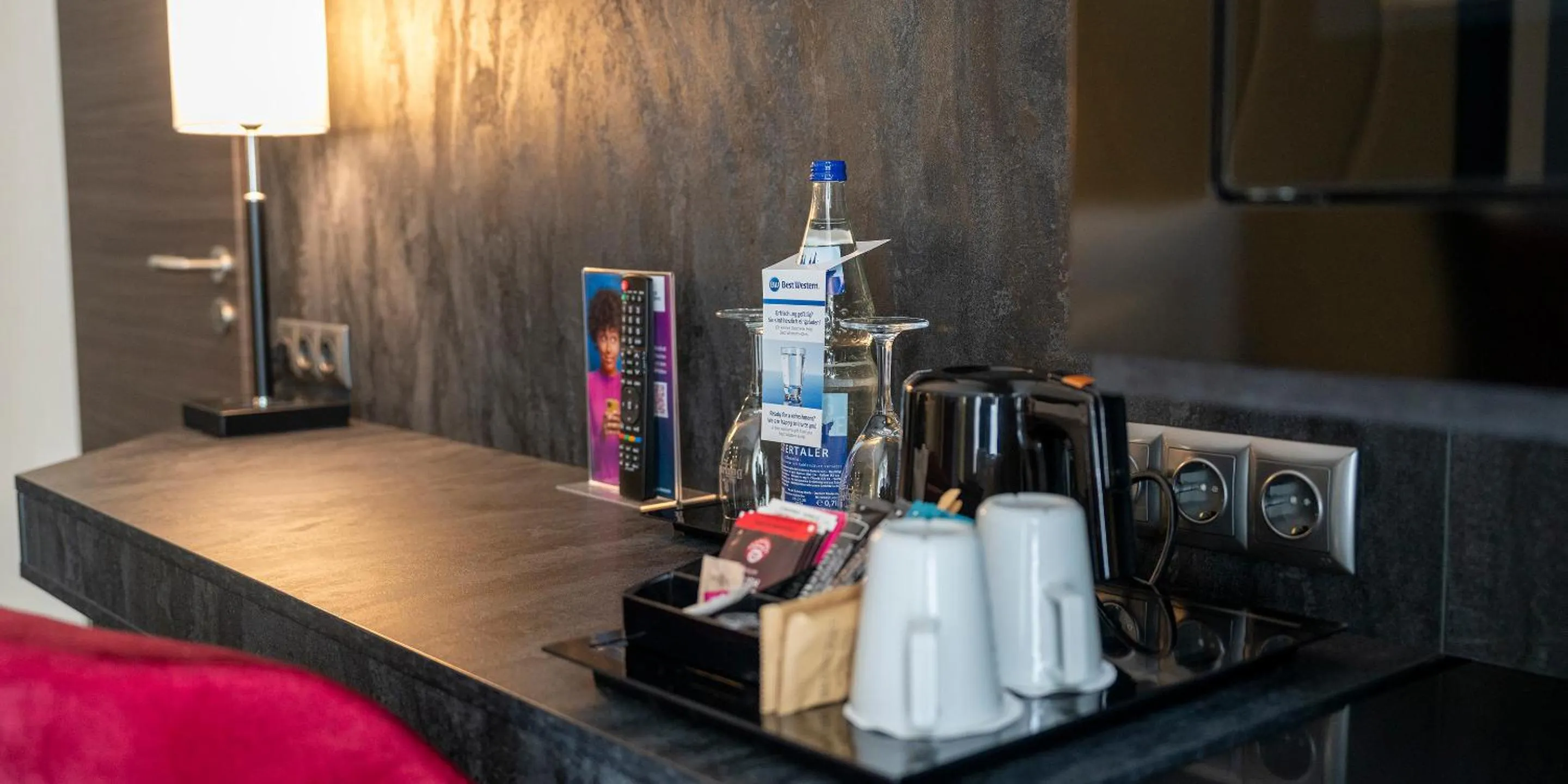 Coffee/tea facilities in Best Western Hotel Schmoeker-Hof