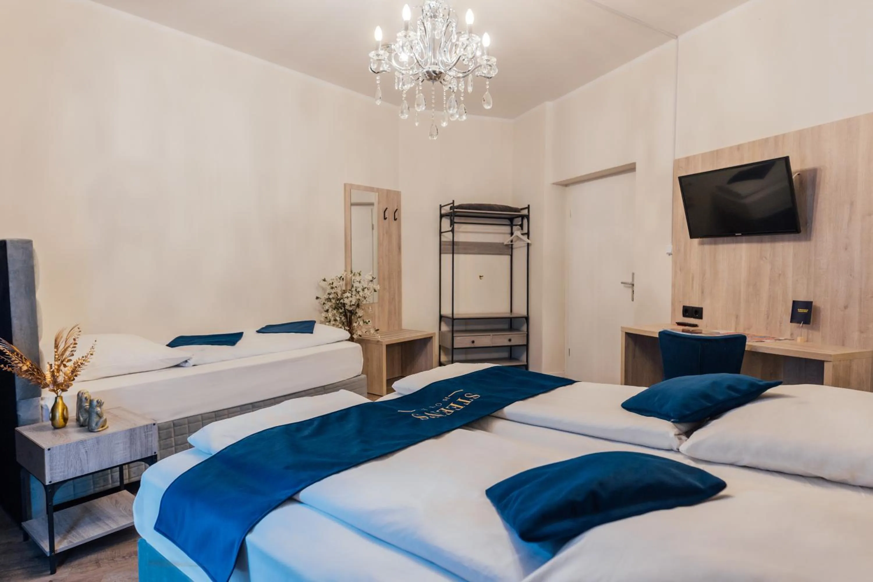 Bed in Steens Hotel Alster City