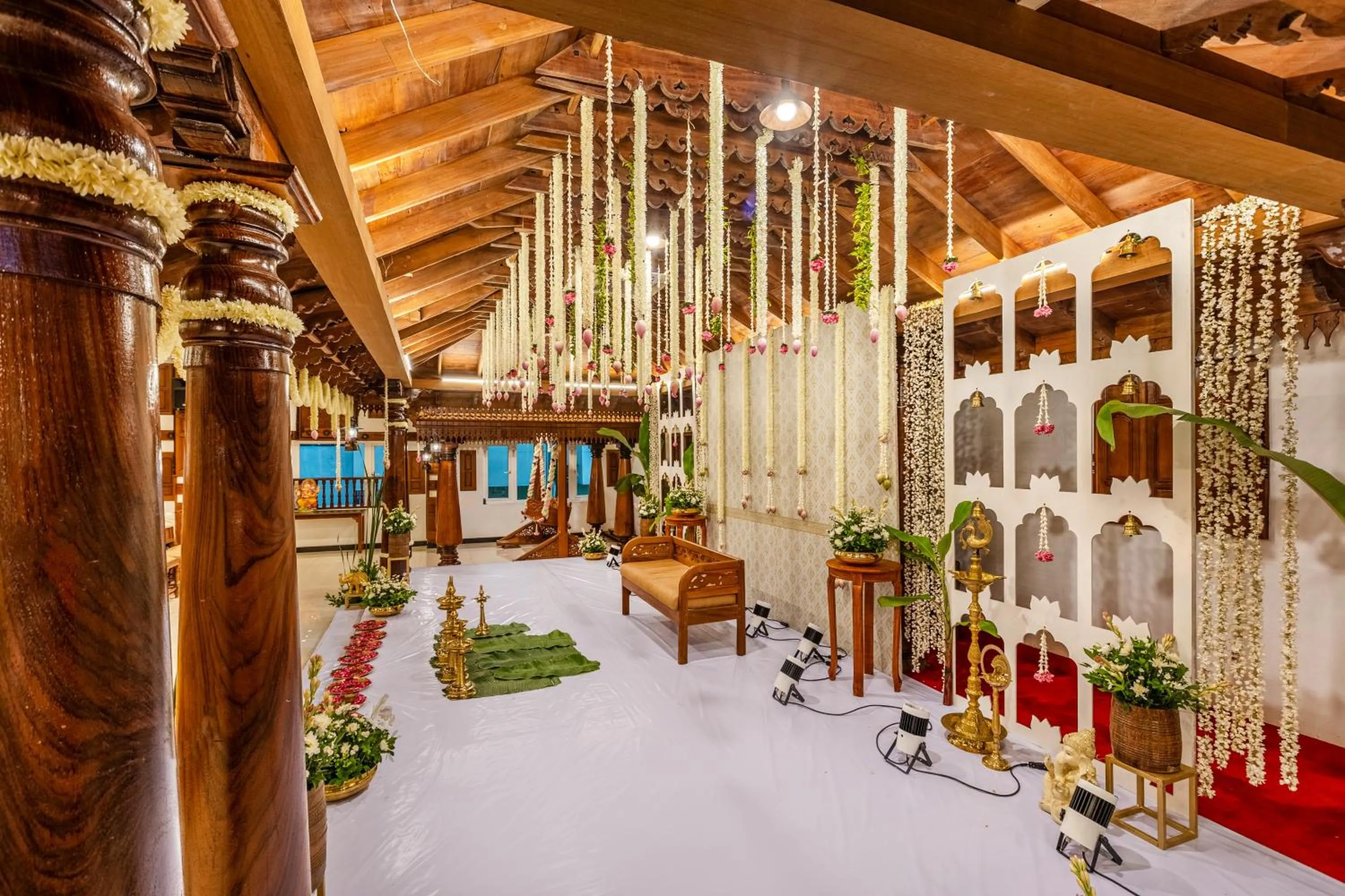 Banquet/Function facilities in Sterling Darshan Guruvayur