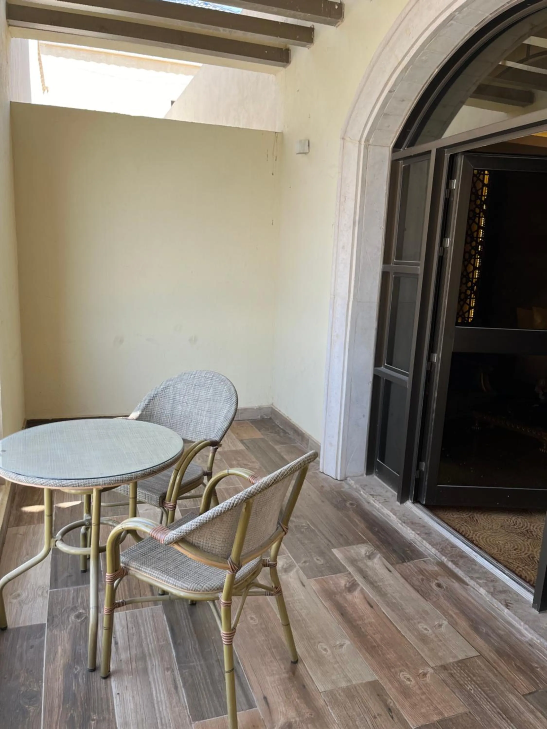 Living room in Al Rahden Hotel