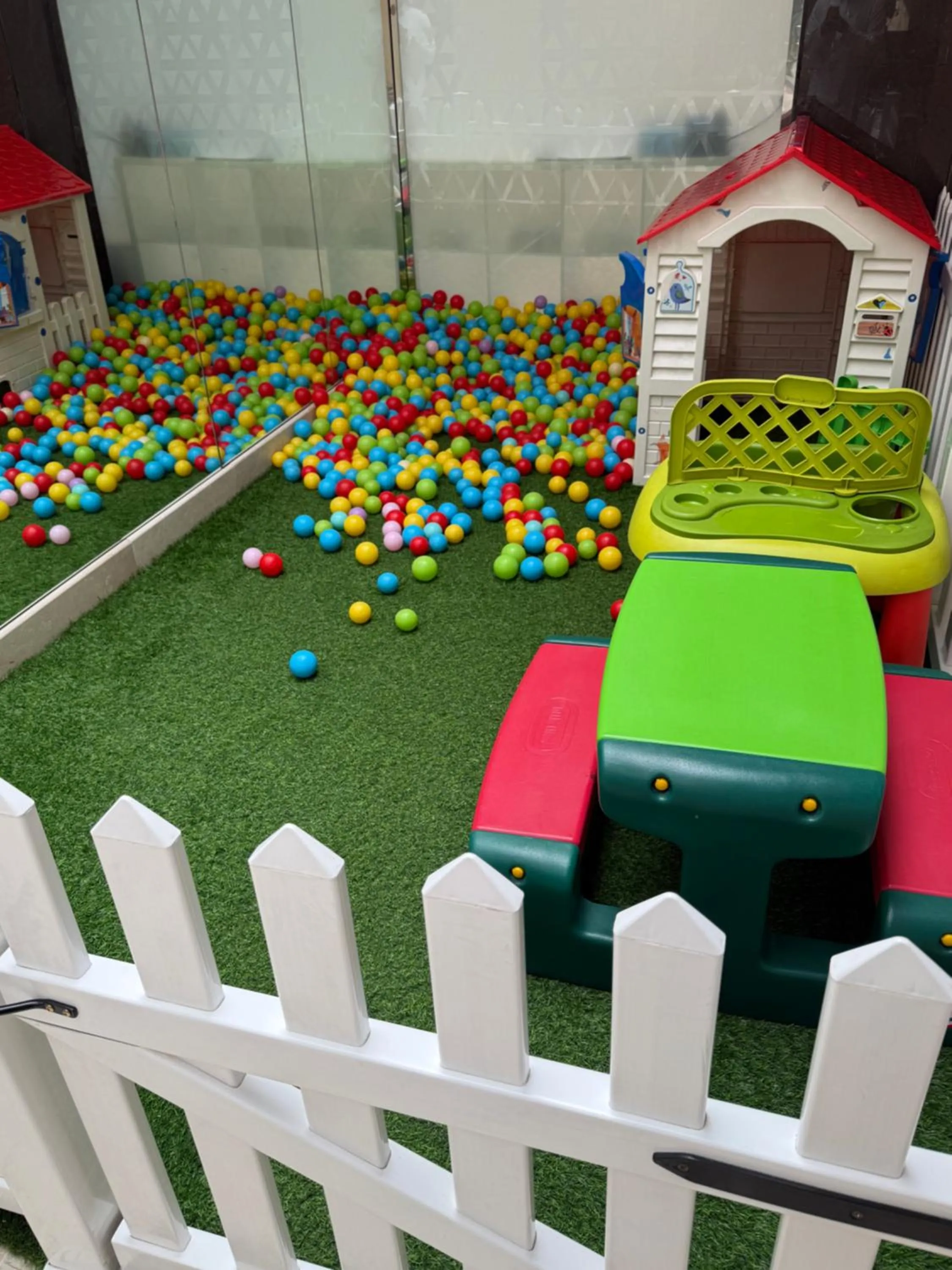 Children play ground in Al Rahden Hotel