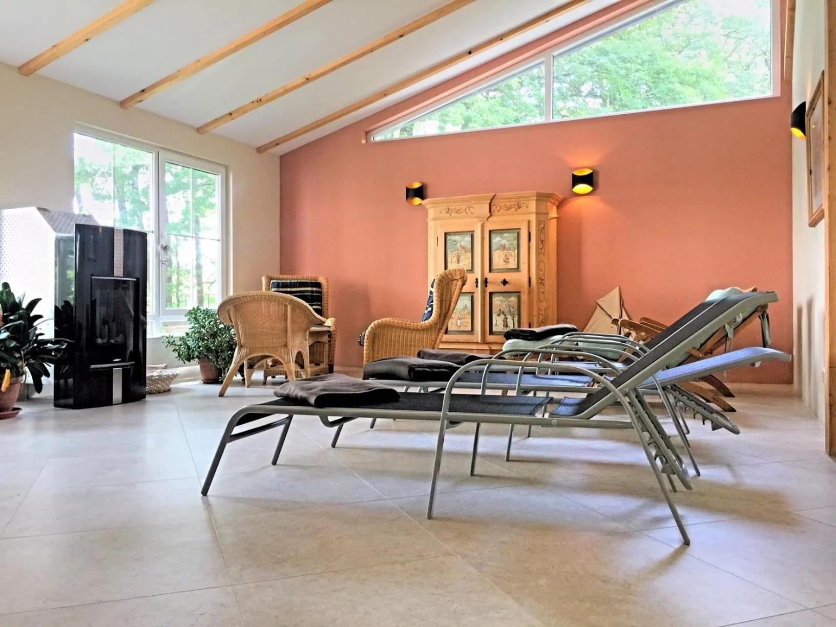 Spring in Waldsee Hotel am Wirchensee