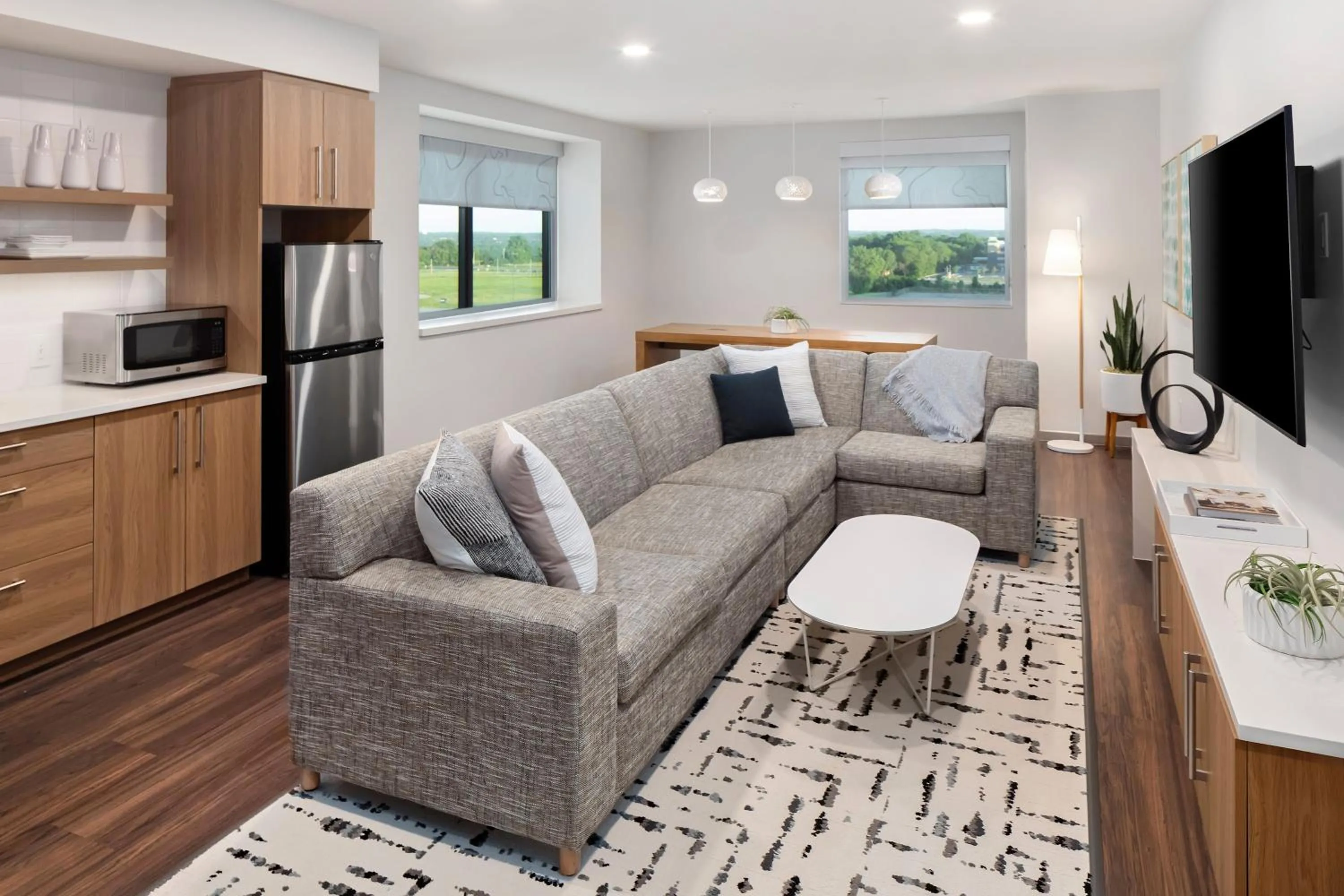 Photo of the whole room in Element Bloomington Mall of America