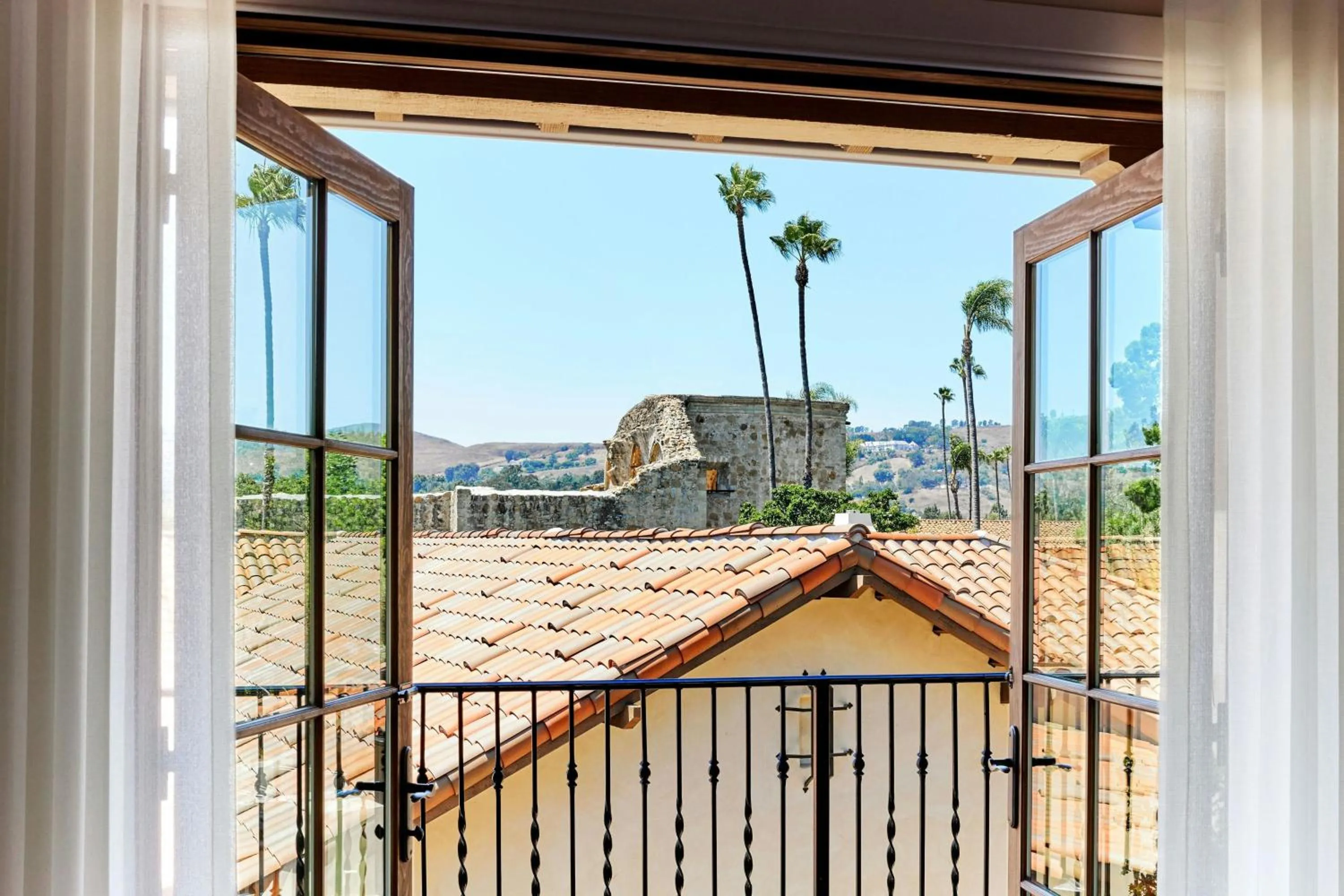 Photo of the whole room in Inn at the Mission San Juan Capistrano, Autograph Collection