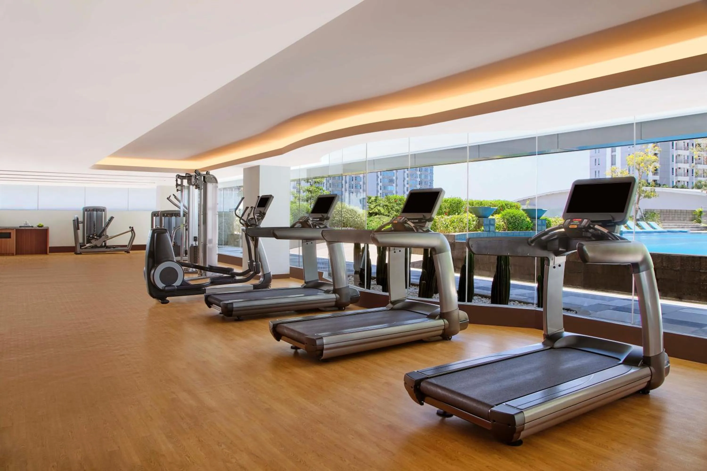 Fitness centre/facilities in The Westin Surabaya