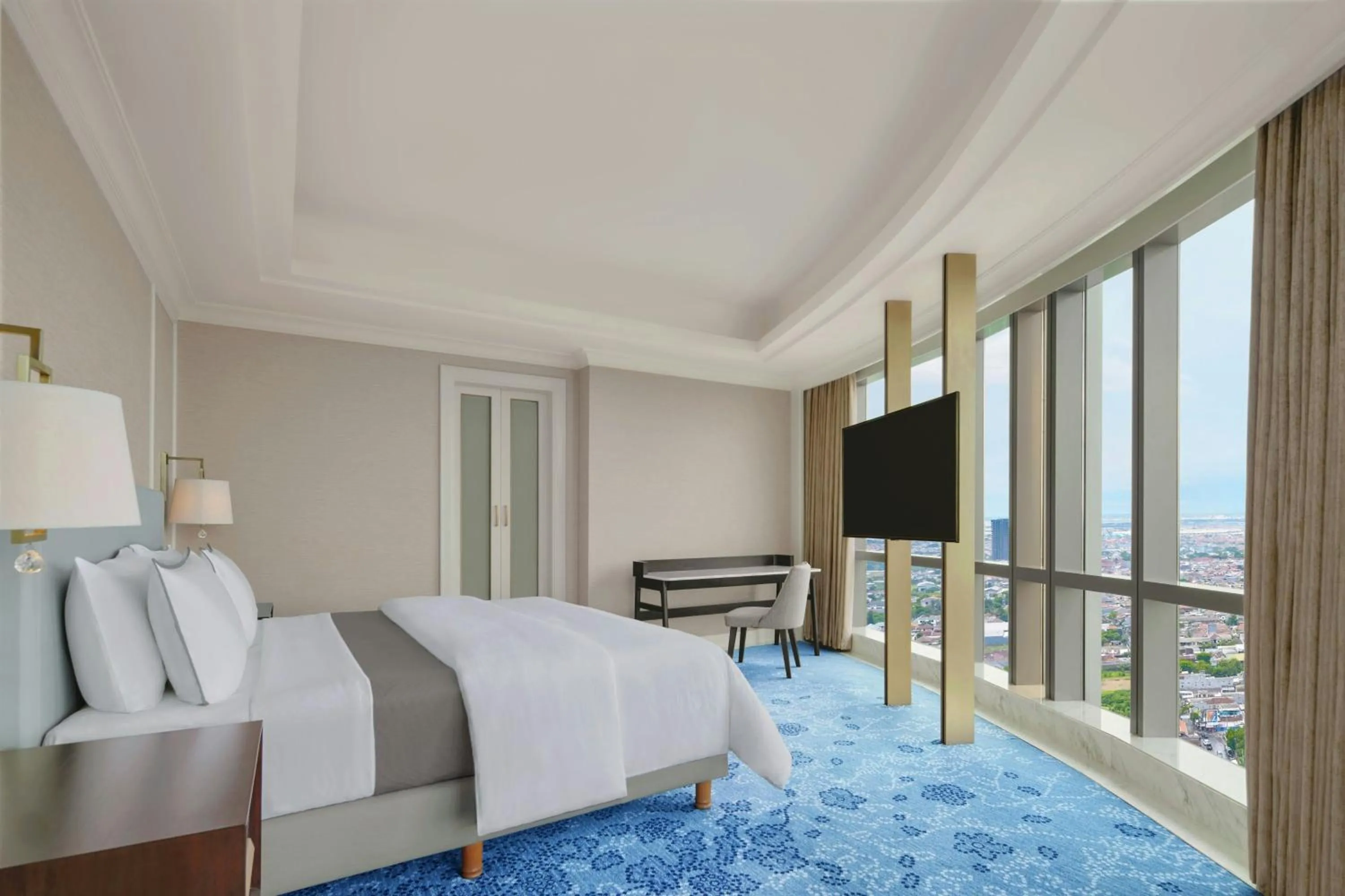 Lounge or bar, Bed in The Westin Surabaya