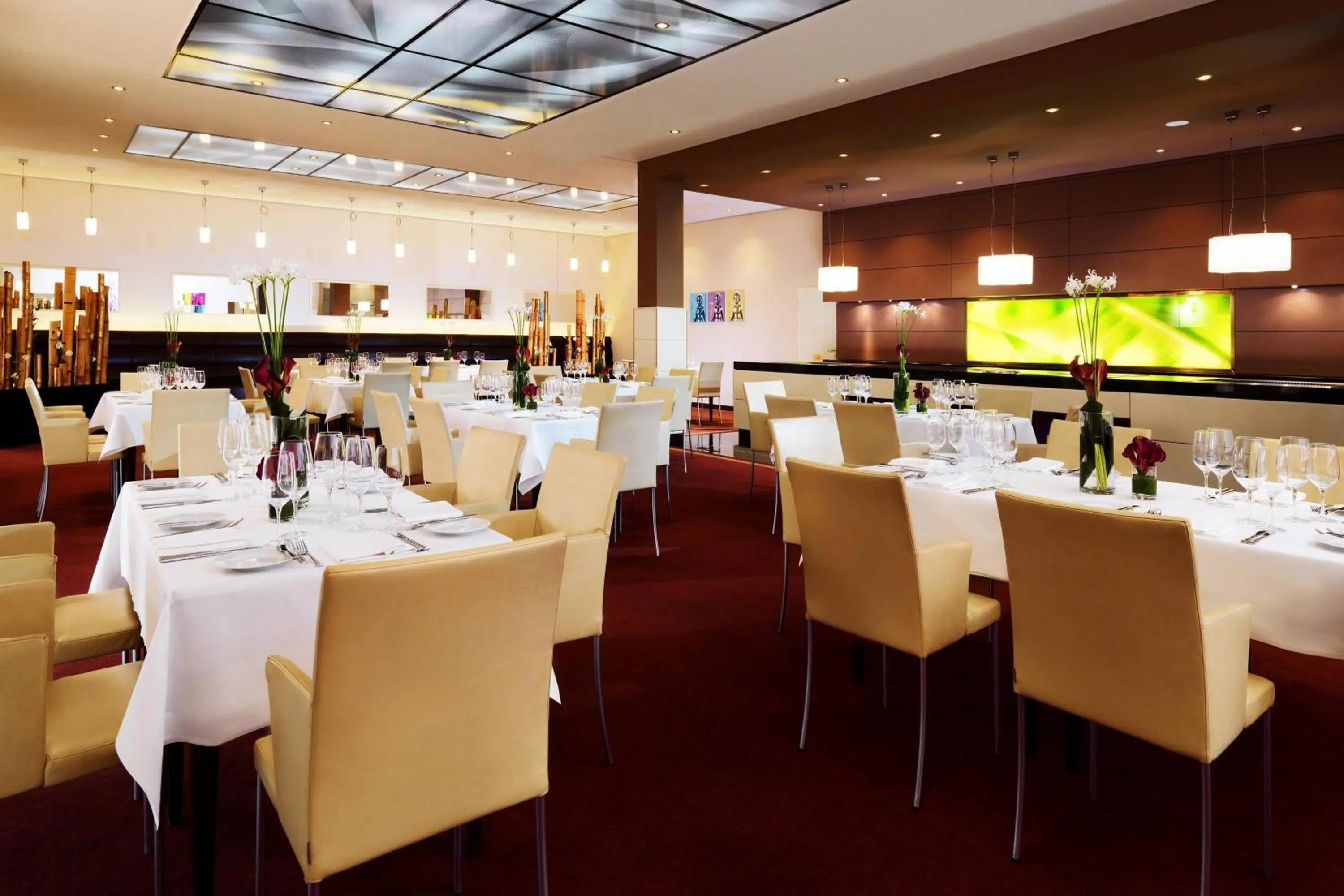 Restaurant/places to eat in The Westin Leipzig