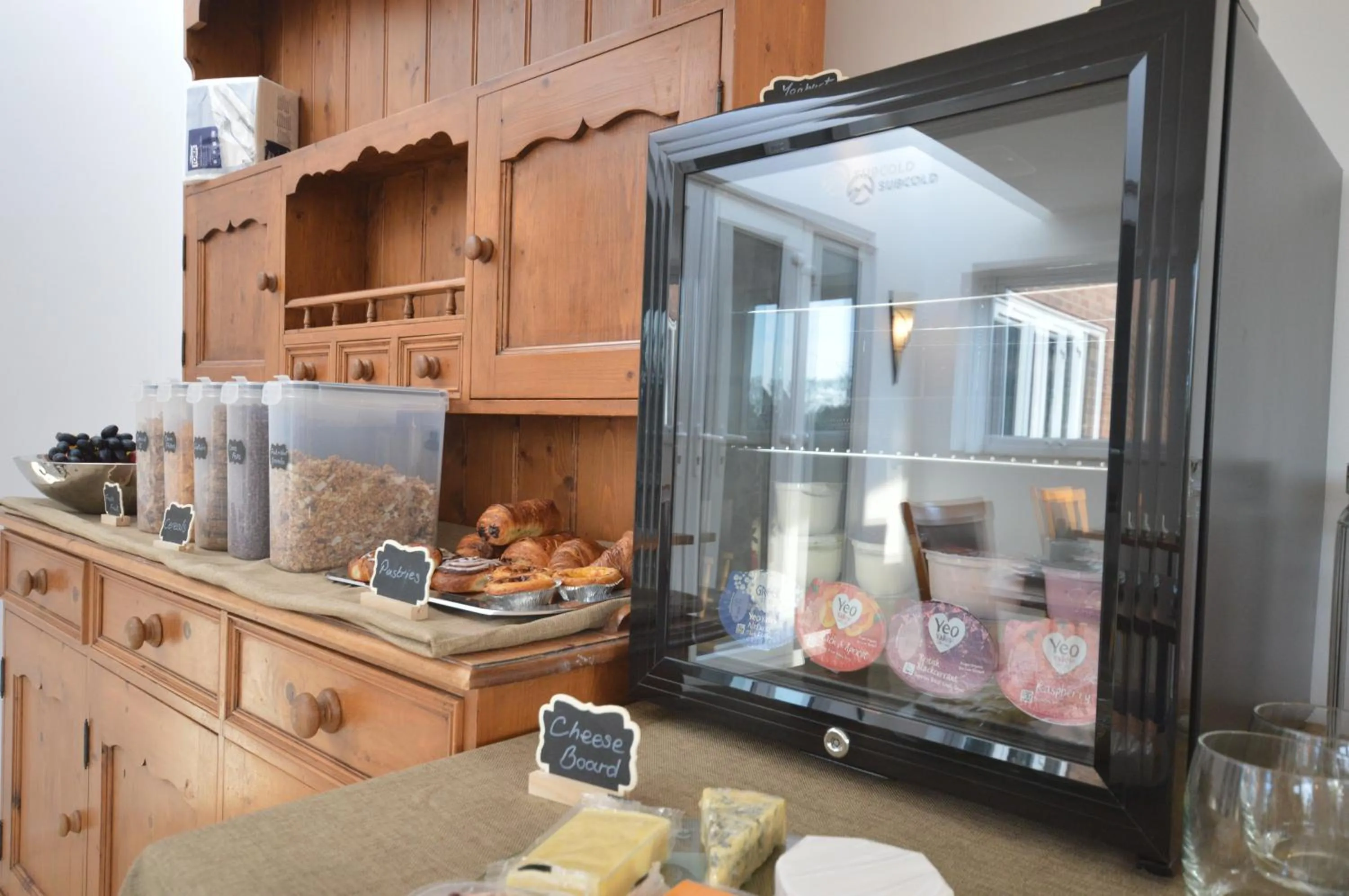 Breakfast in Lakeside Old Hunstanton