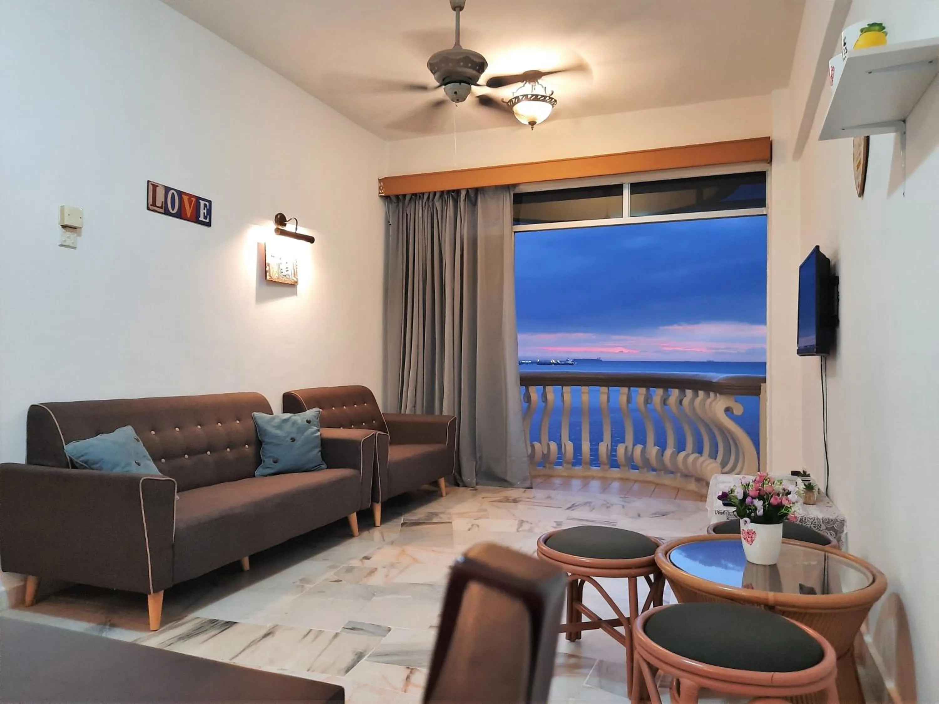 Living room in Maison Seaview Suites Port Dickson