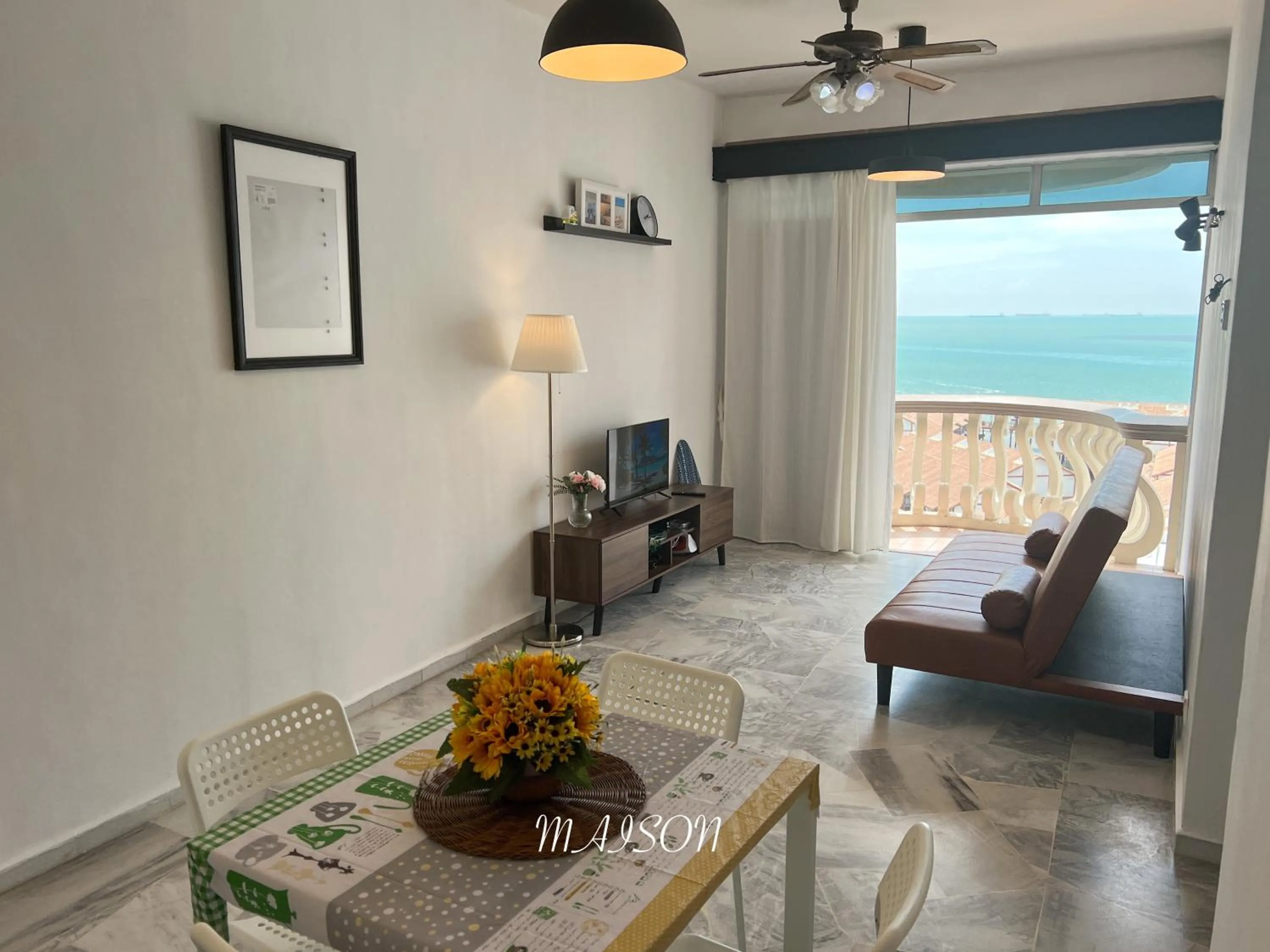 Bed in Maison Seaview Suites Port Dickson