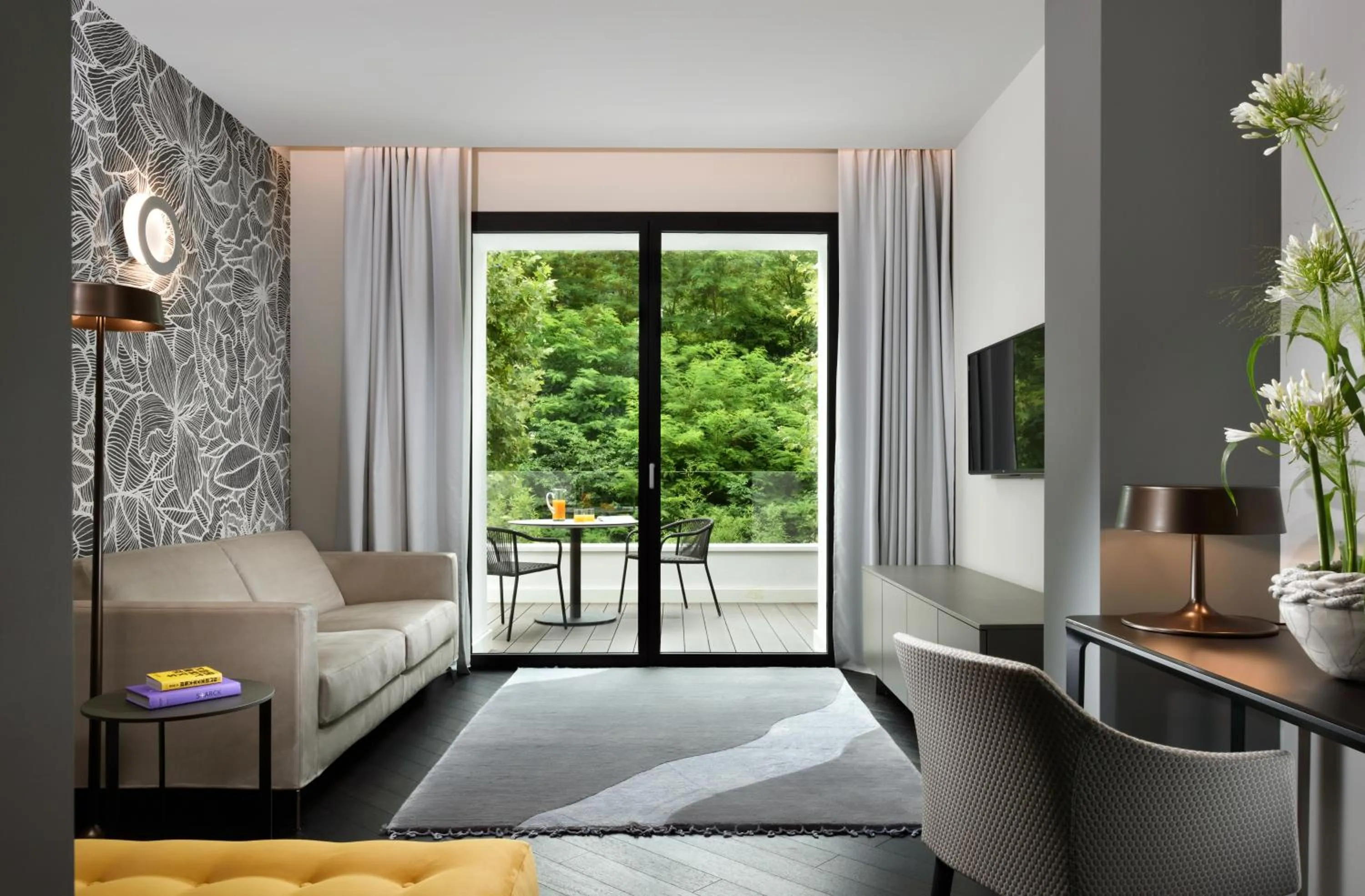 Living room, Bed in Bianca Relais, by R Collection Hotels