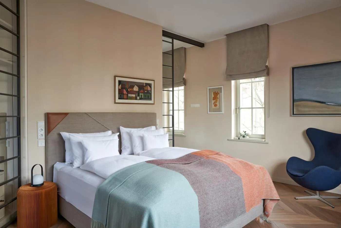 Bed in Bagatelle Gardenhouse