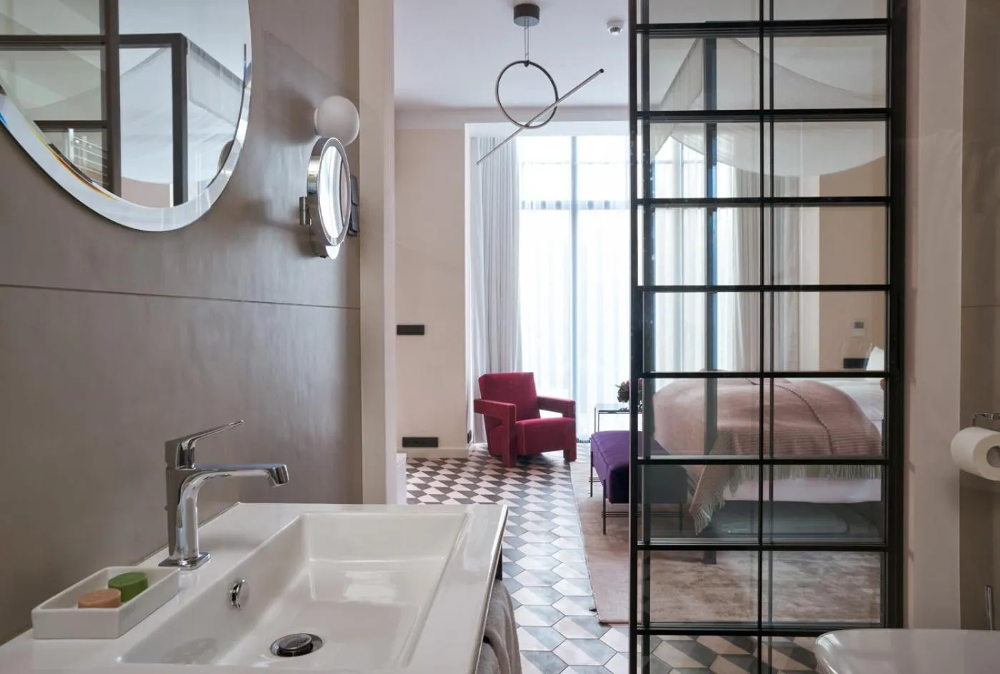 Bathroom in Bagatelle Gardenhouse
